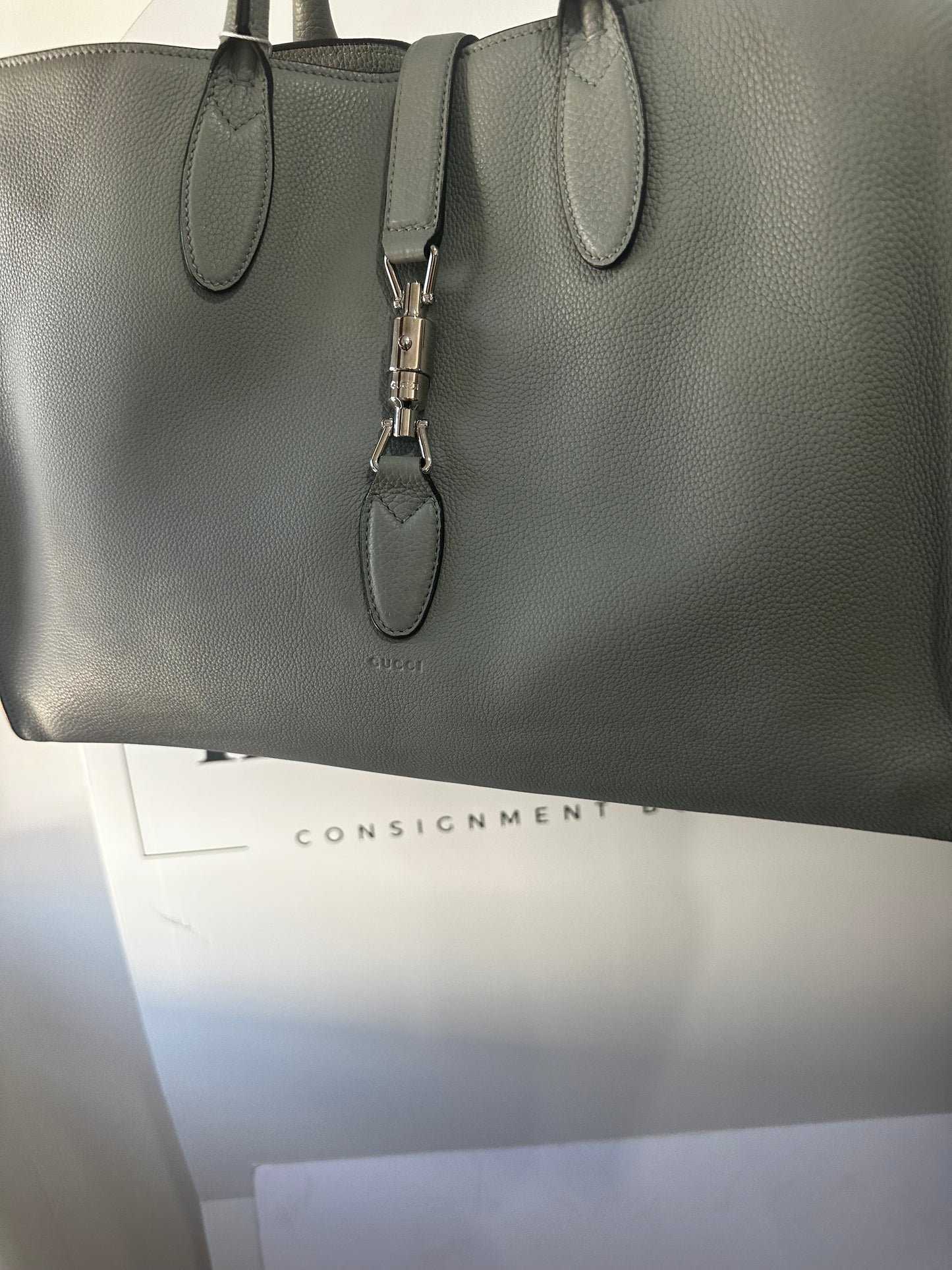 Gucci Jackie Tote Grained Calfskin Leather with Silver Hardware