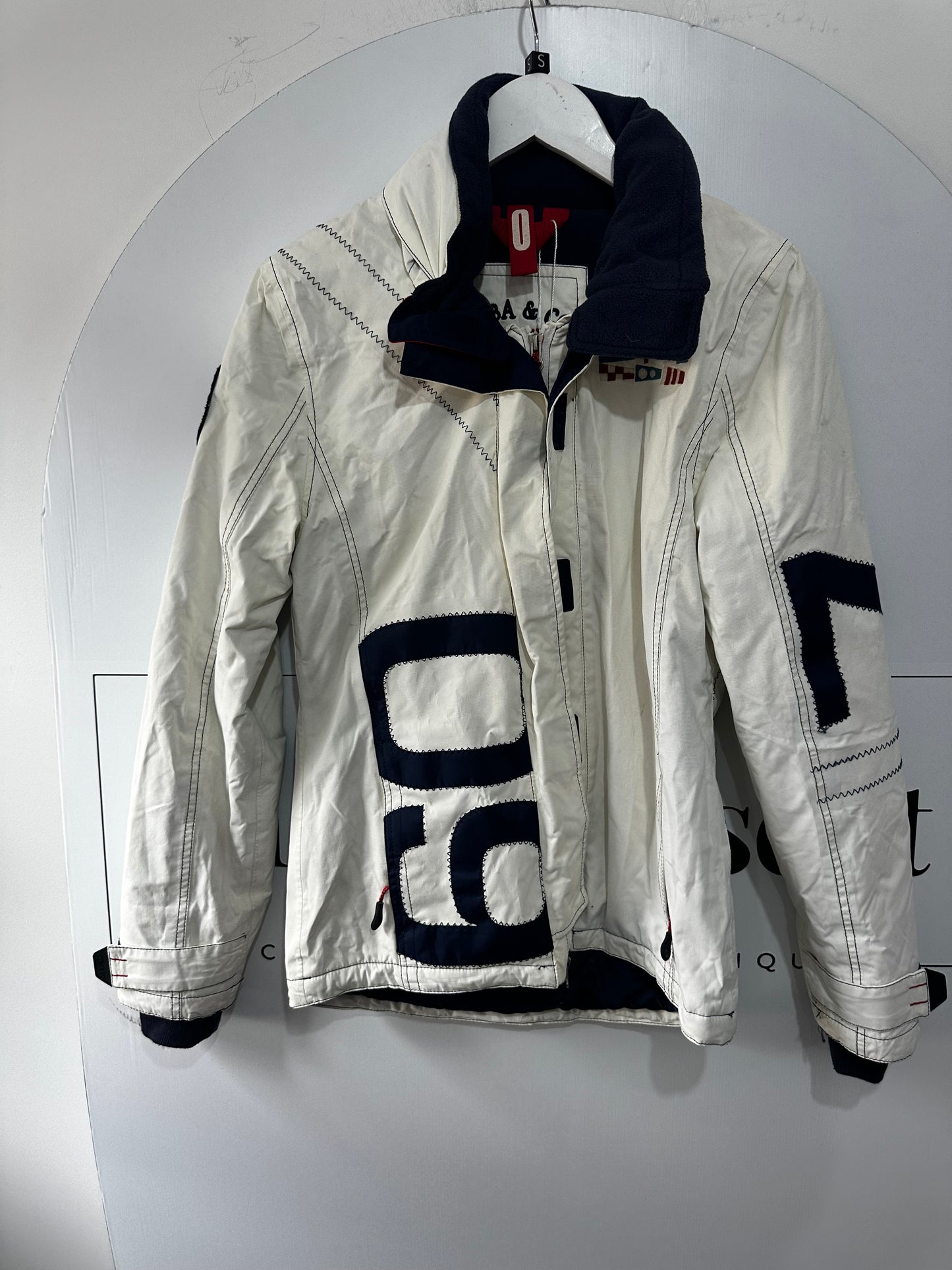 White Quba Coat, Size S/M