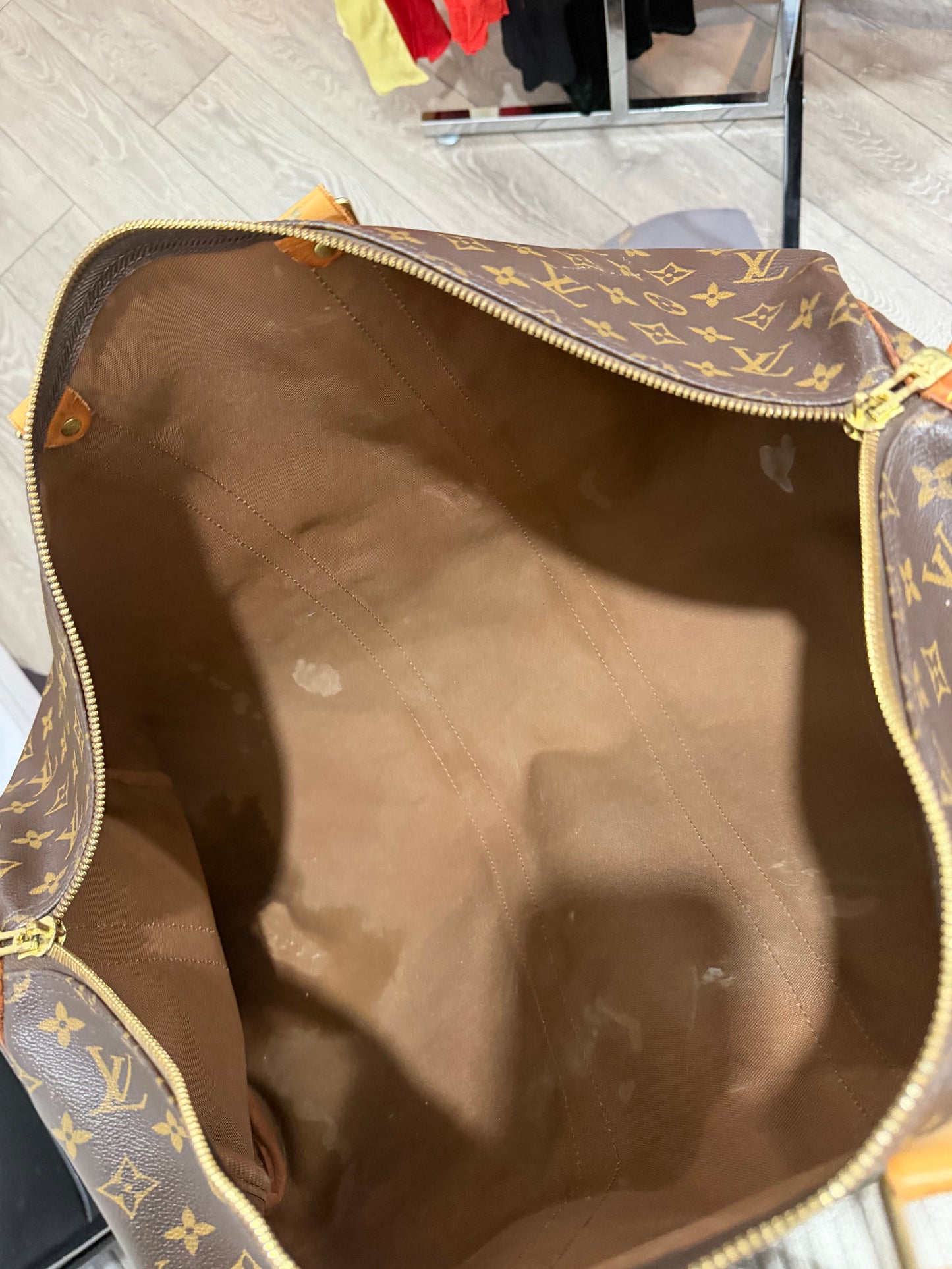 Pre-owned Monogram bandouliere with strap Louis Vuitton Keepall Duffle, 55