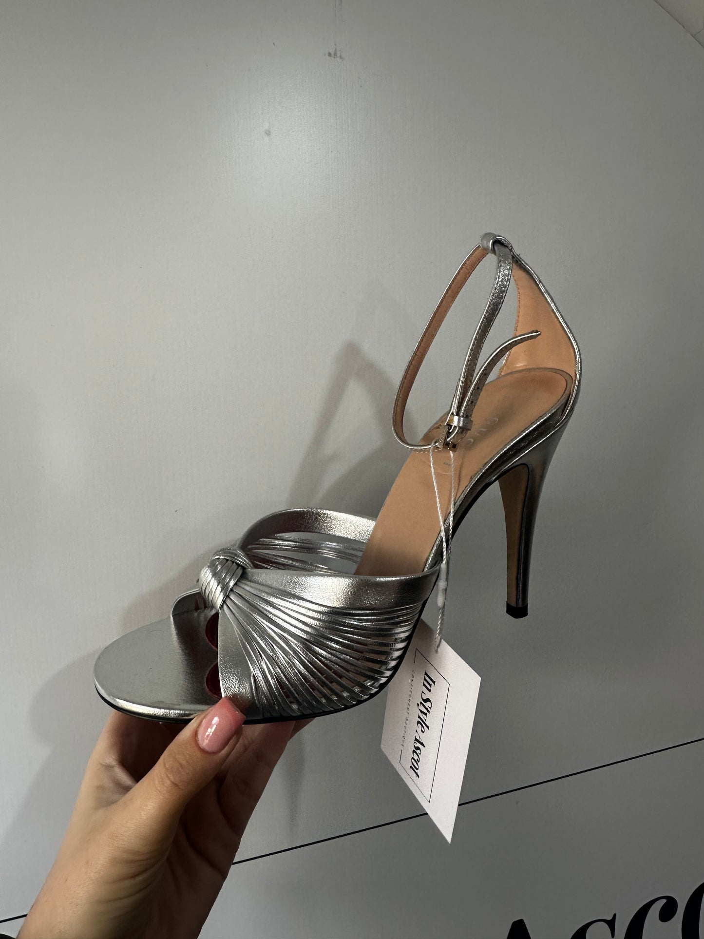 Silver Gucci Heels, Size 4.5/5