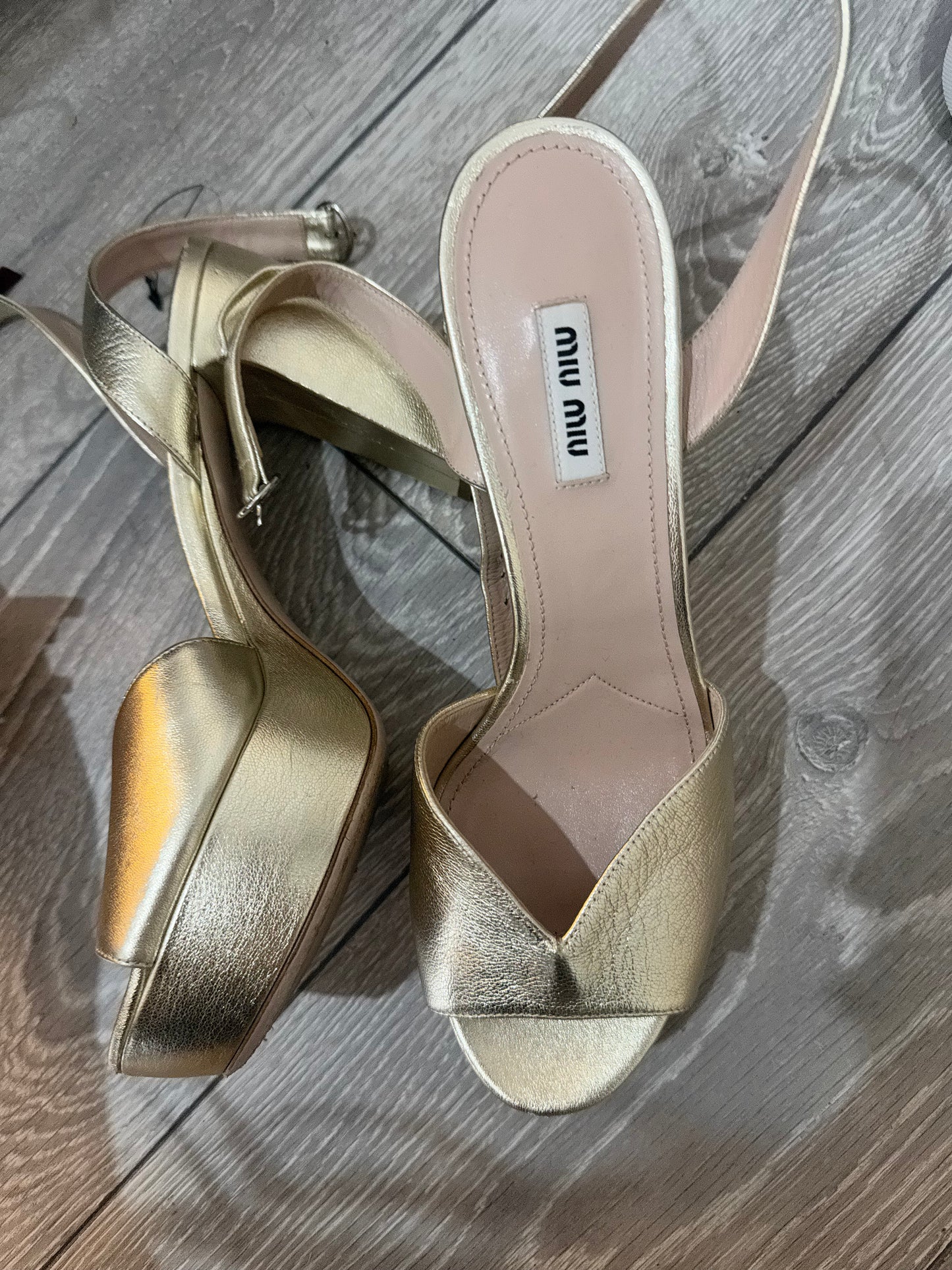 Gold Miu Miu Heels Sandals, Size 40 - UK 7