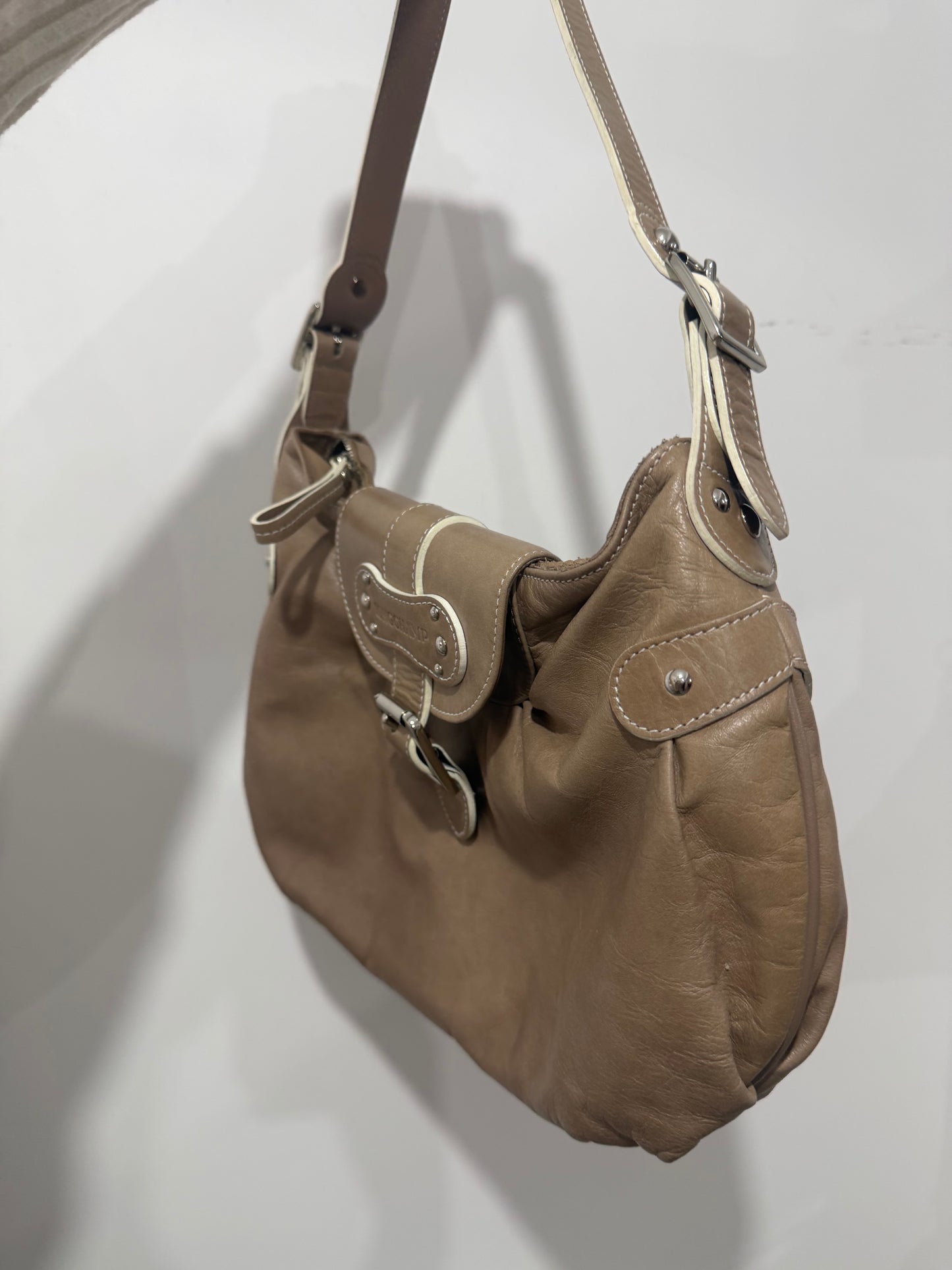 Leather Beige Longchamp Shoulder Bag, Vintage