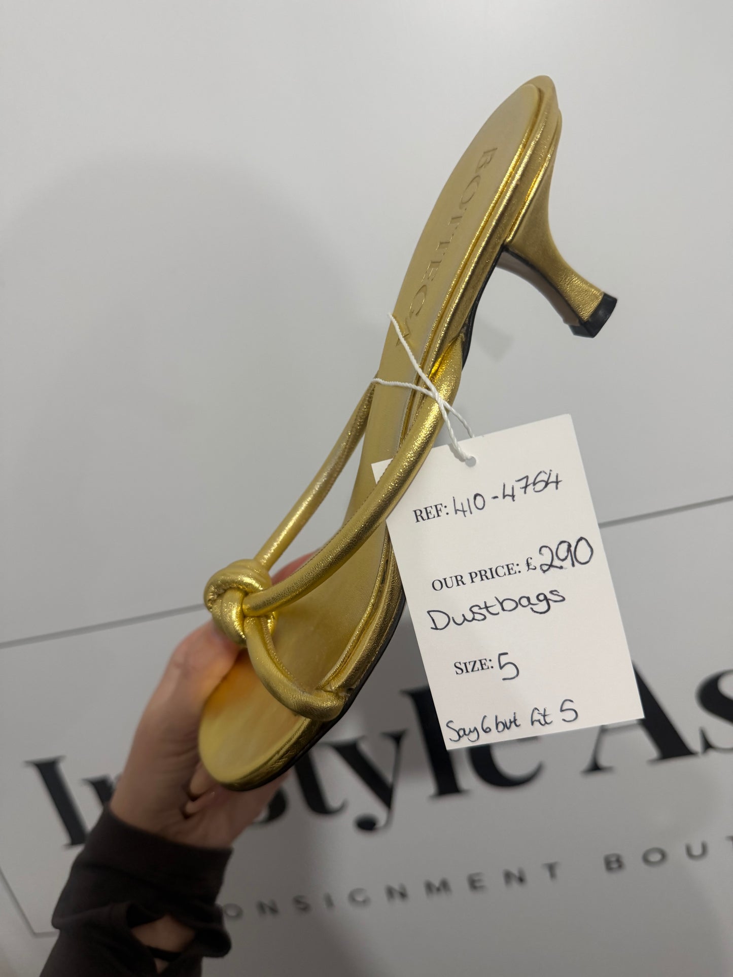 Gold Bottega Veneta Sandals, Size 39 but fit 38.38.5