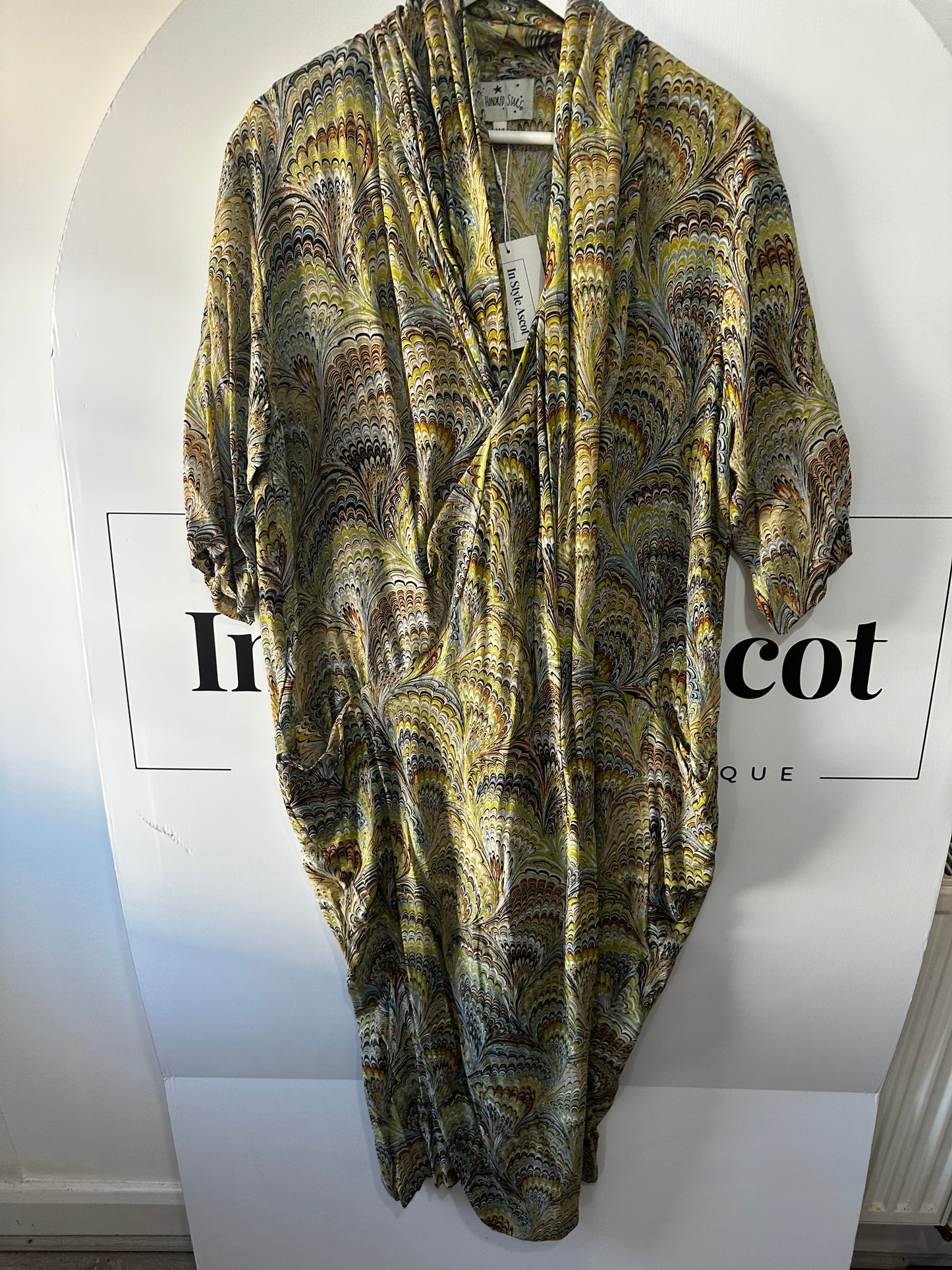 One Hundred Stars Dress, Size M/L Generous Fit