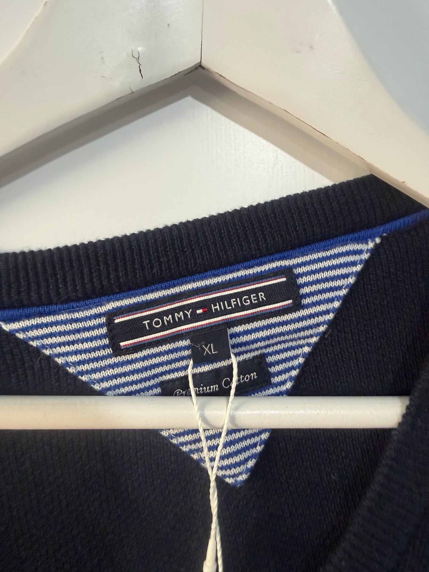 Navy Tommy Hilfiger Men’s Sweater, Size XL