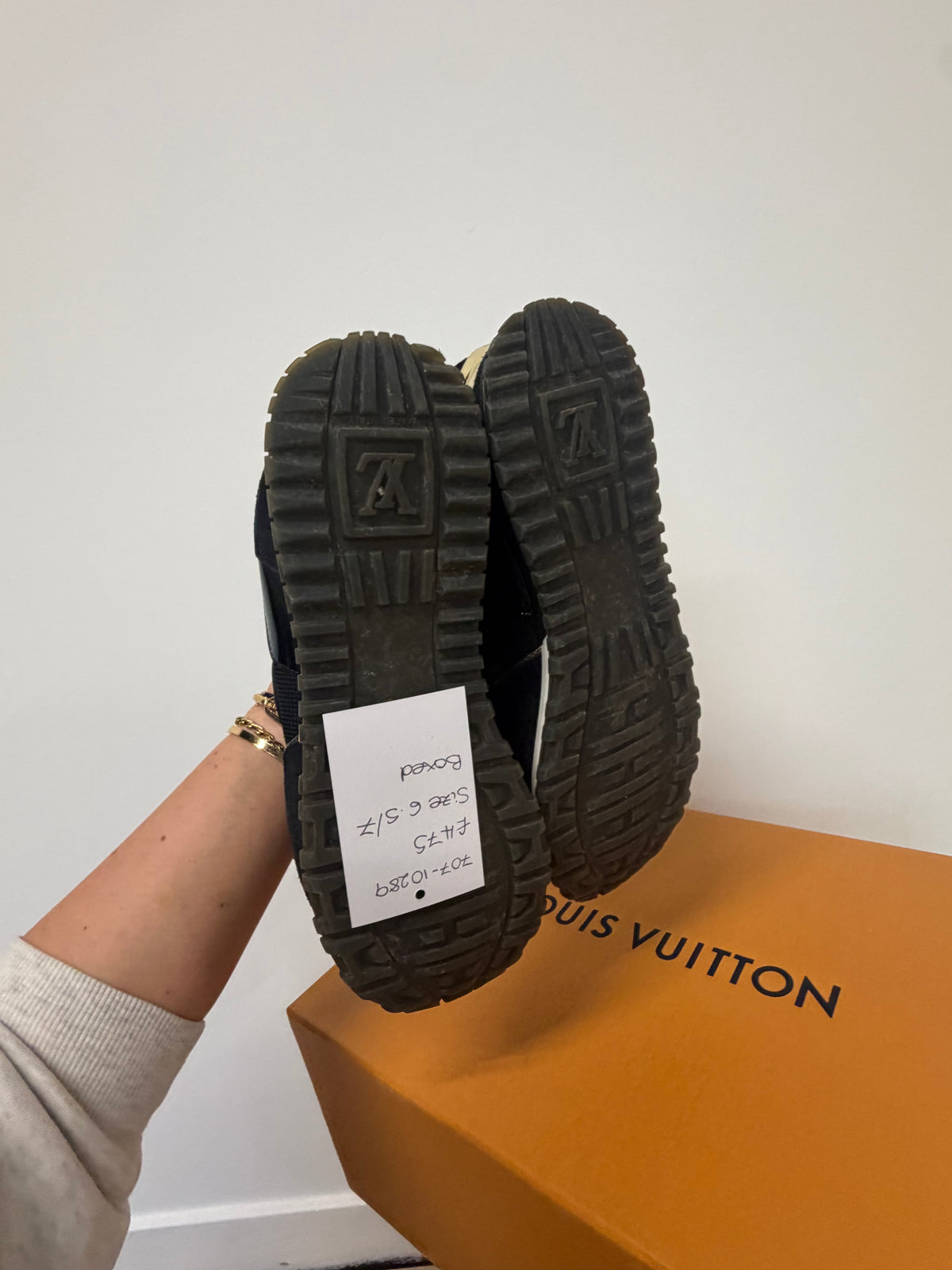 Preloved Louis Vuitton Trainers Size 6.5 - 39.5 (Can fit 7) Monogram