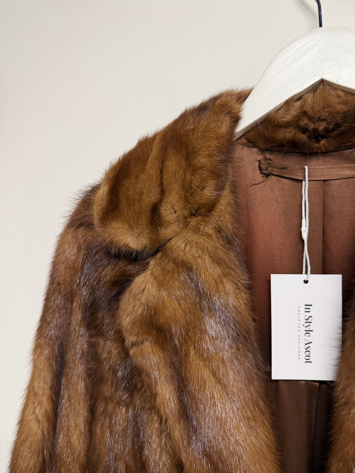Preloved Harrods Vintage Mink Fur Coat Size M (Oversized) Brown