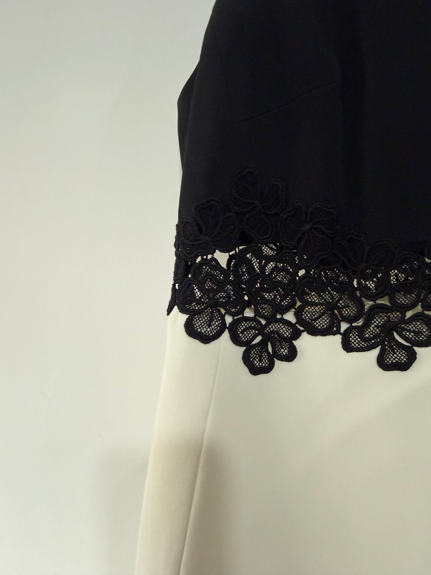 Preloved, White and Black David Koma Dress, Size 14 (12-14)