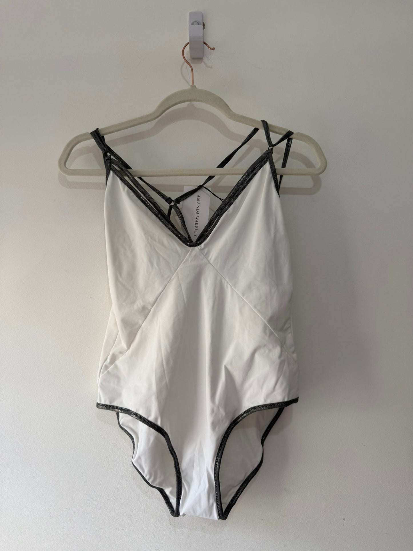 Pre-loved White, BNWT Amanda Wakeley Swimsuit, 12