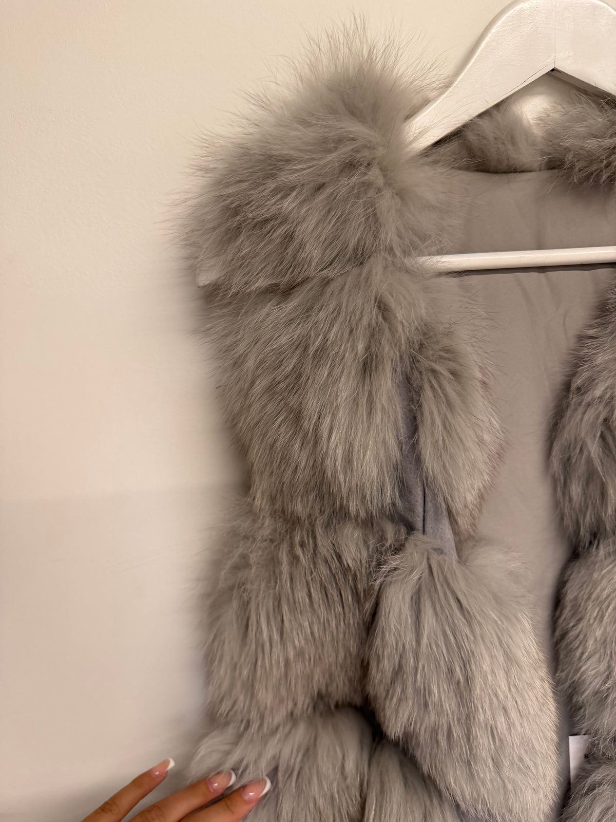 Preloved Fox Fur Gilet Small Grey