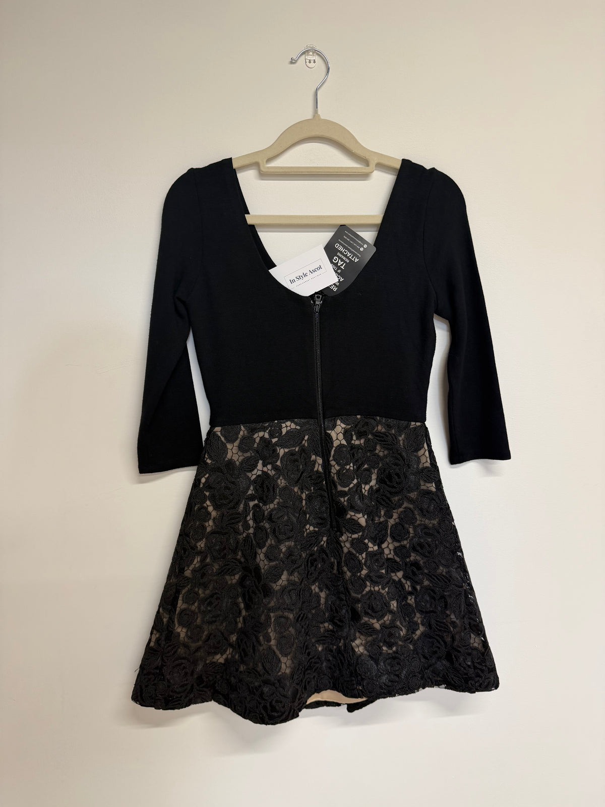 Preloved Alice + Olivia Dress Size XS Black