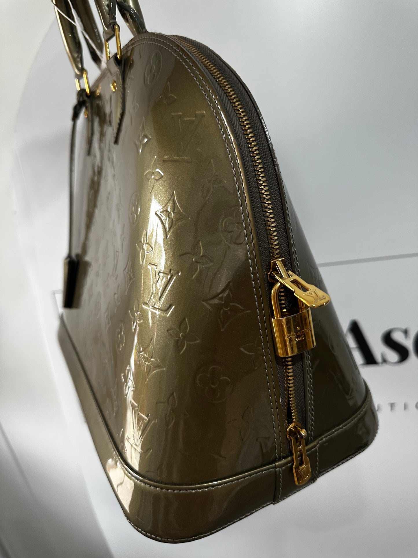 Vernis Vintage Louis Vuitton Handbag, Large Alma