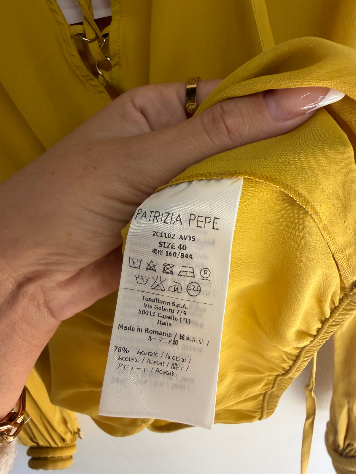 Preloved Patrizia Pepe Blouse Size 12 Yellow