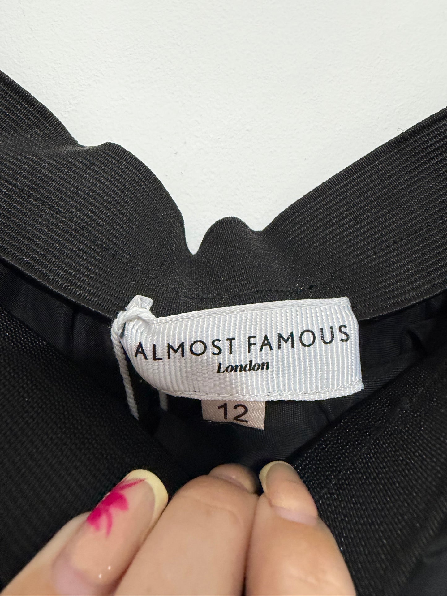 Pre-owned black Almost famous Skirt, Size 12