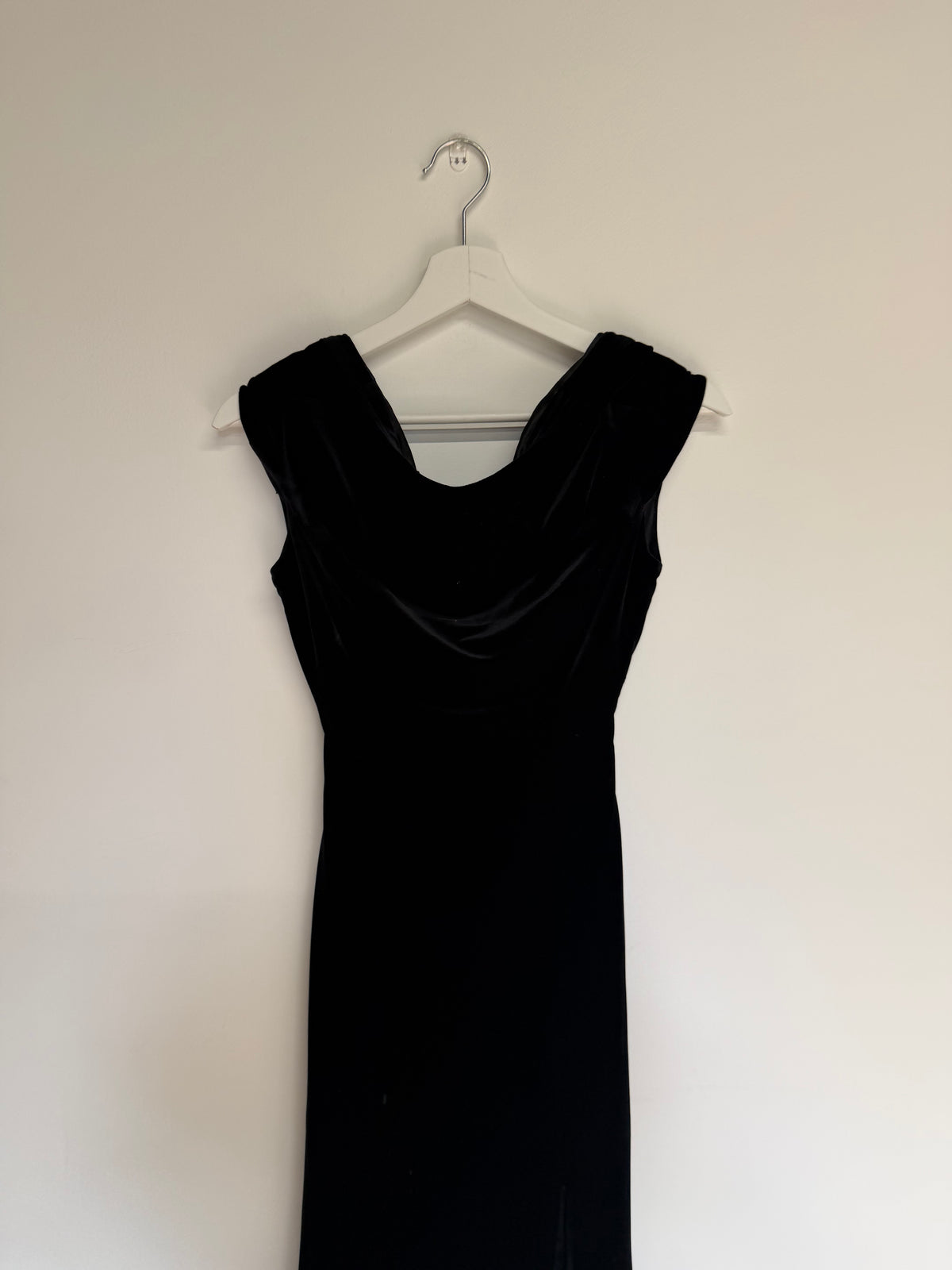 Preloved Jovani Dress Size 8 Black Velour