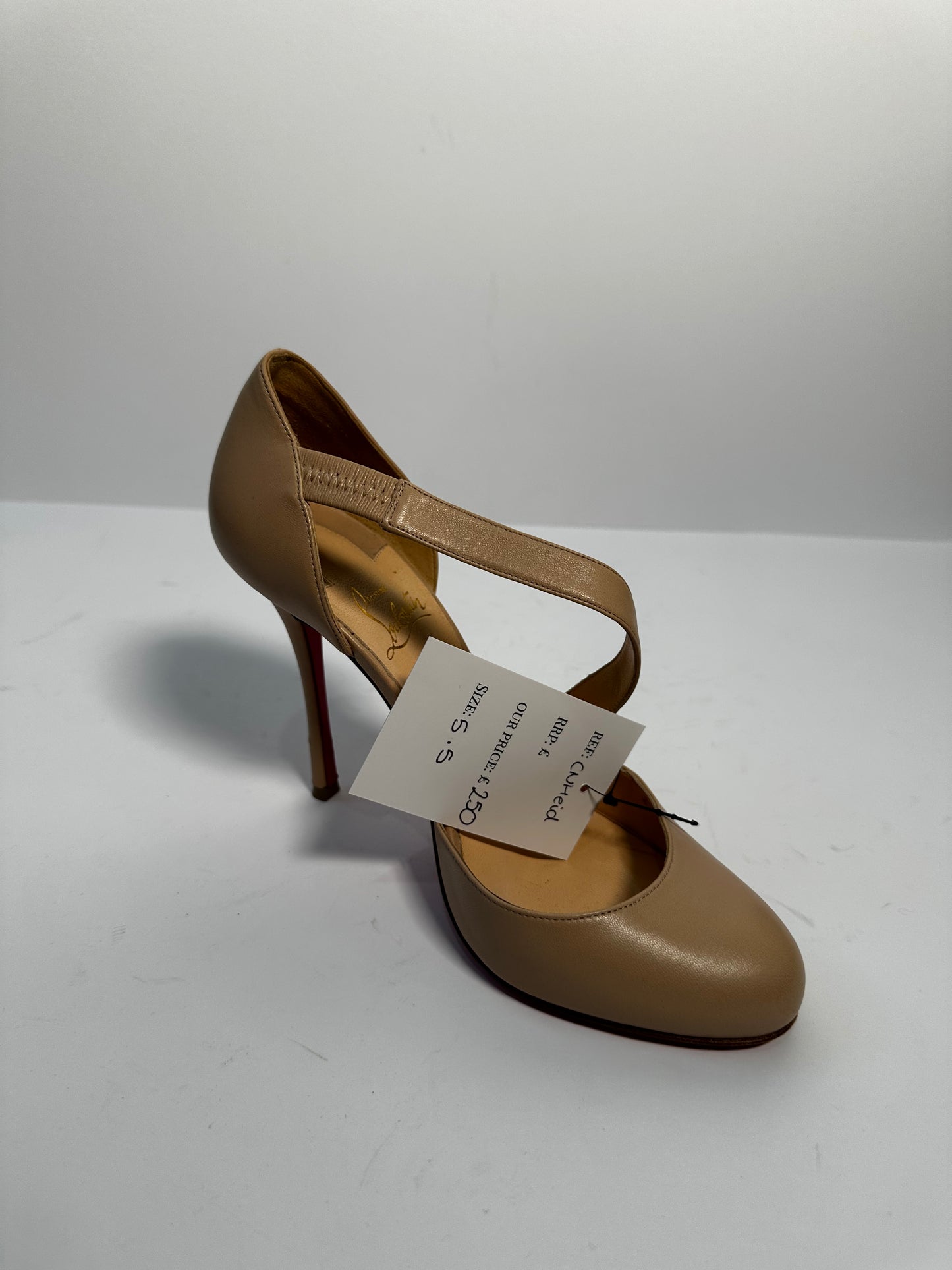 Christian Louboutin Nude Heels - 5.5
