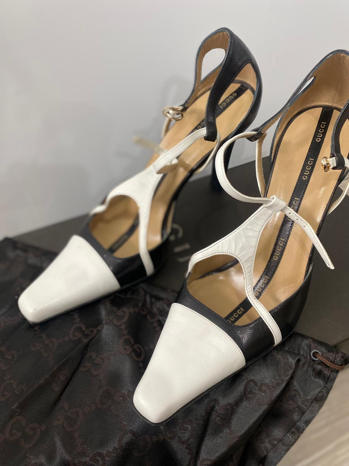 Black and White Vintage Gucci Heels, Size 37 - UK 4