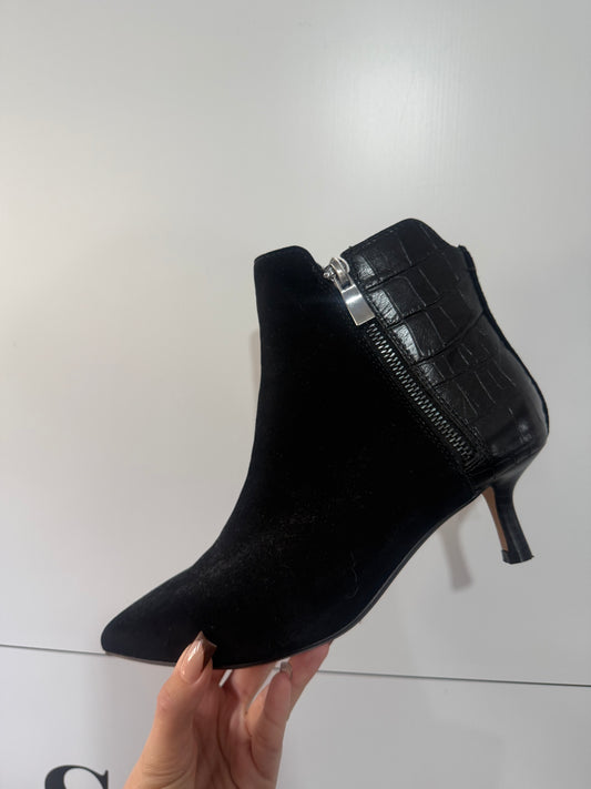 Black and Croc Clarks Boots