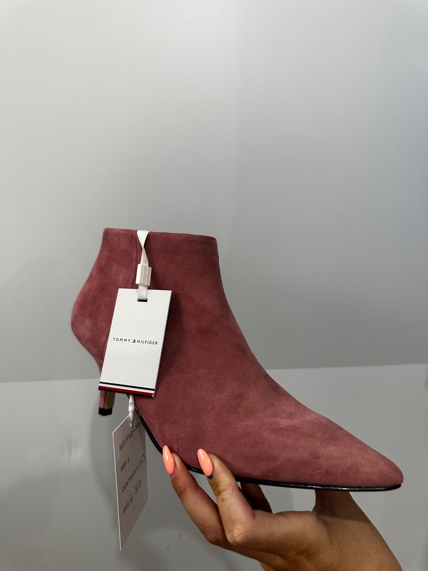 Suede Pink Tommy Hilfiger Brand New Boots, Size 6.5/7