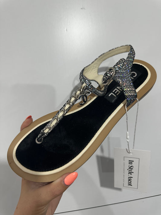 Silver Chanel Interlocking CC Sandals, Size 39 - UK 6