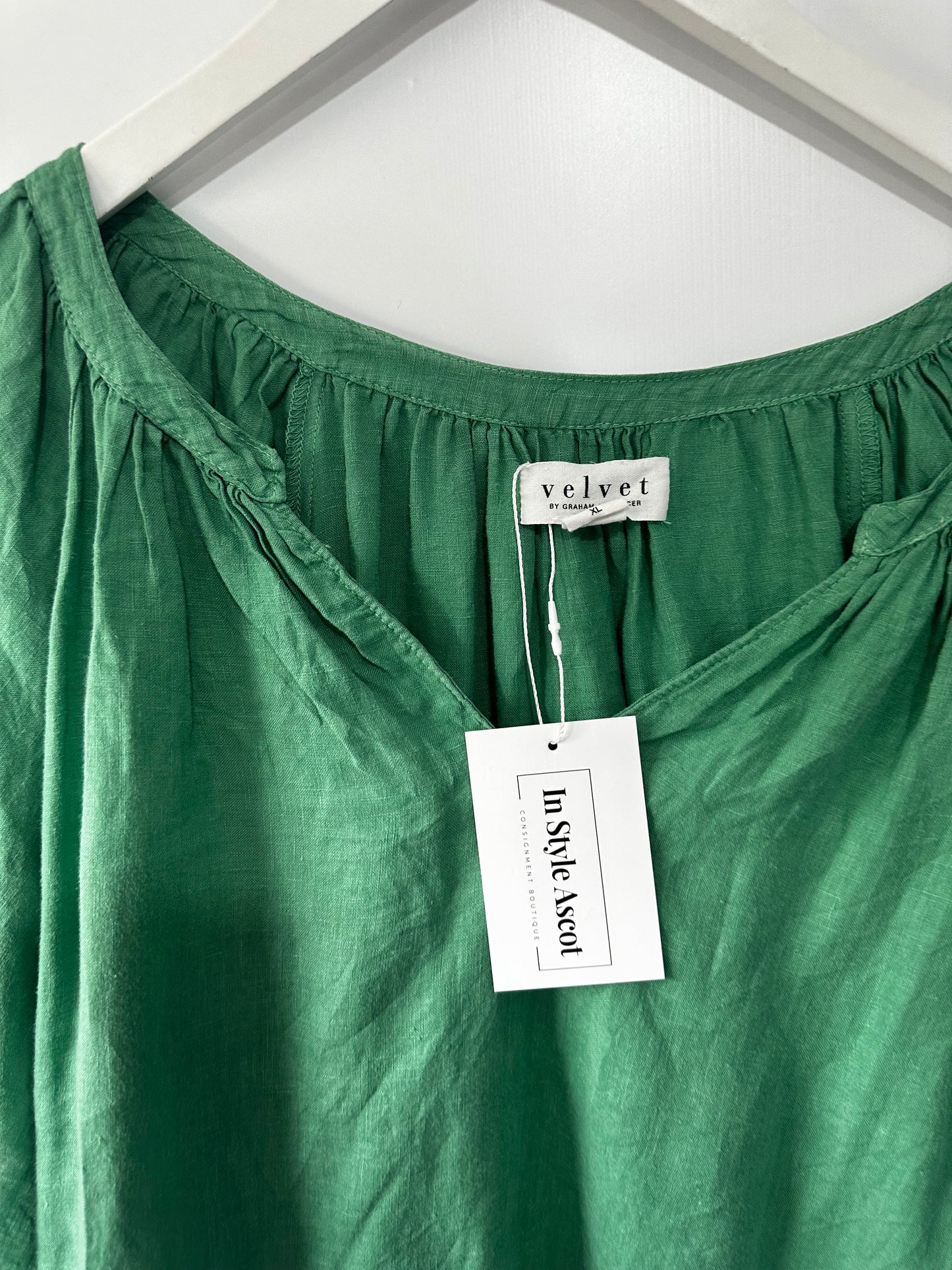 Green Velvet by Graham & Spencer Linen Blouse, Size XL
