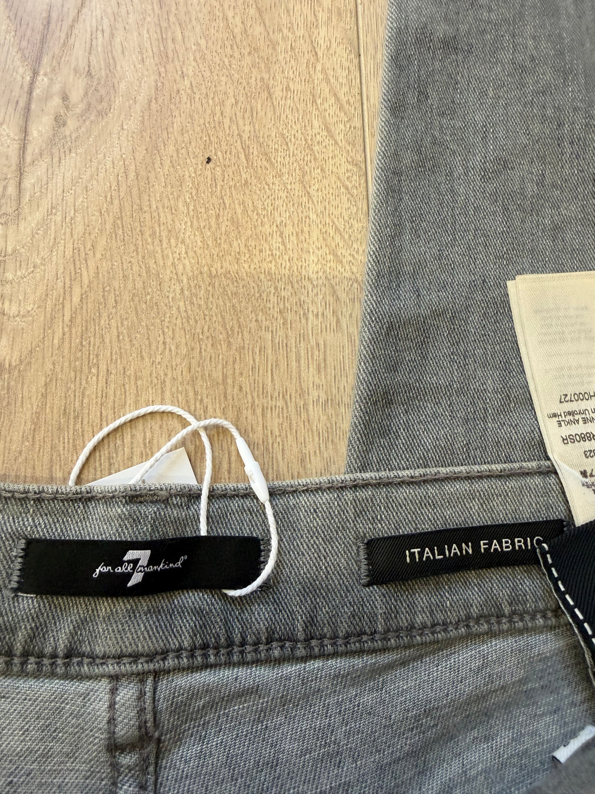 Preloved 7 for all mankind Jeans Waist 28 Grey