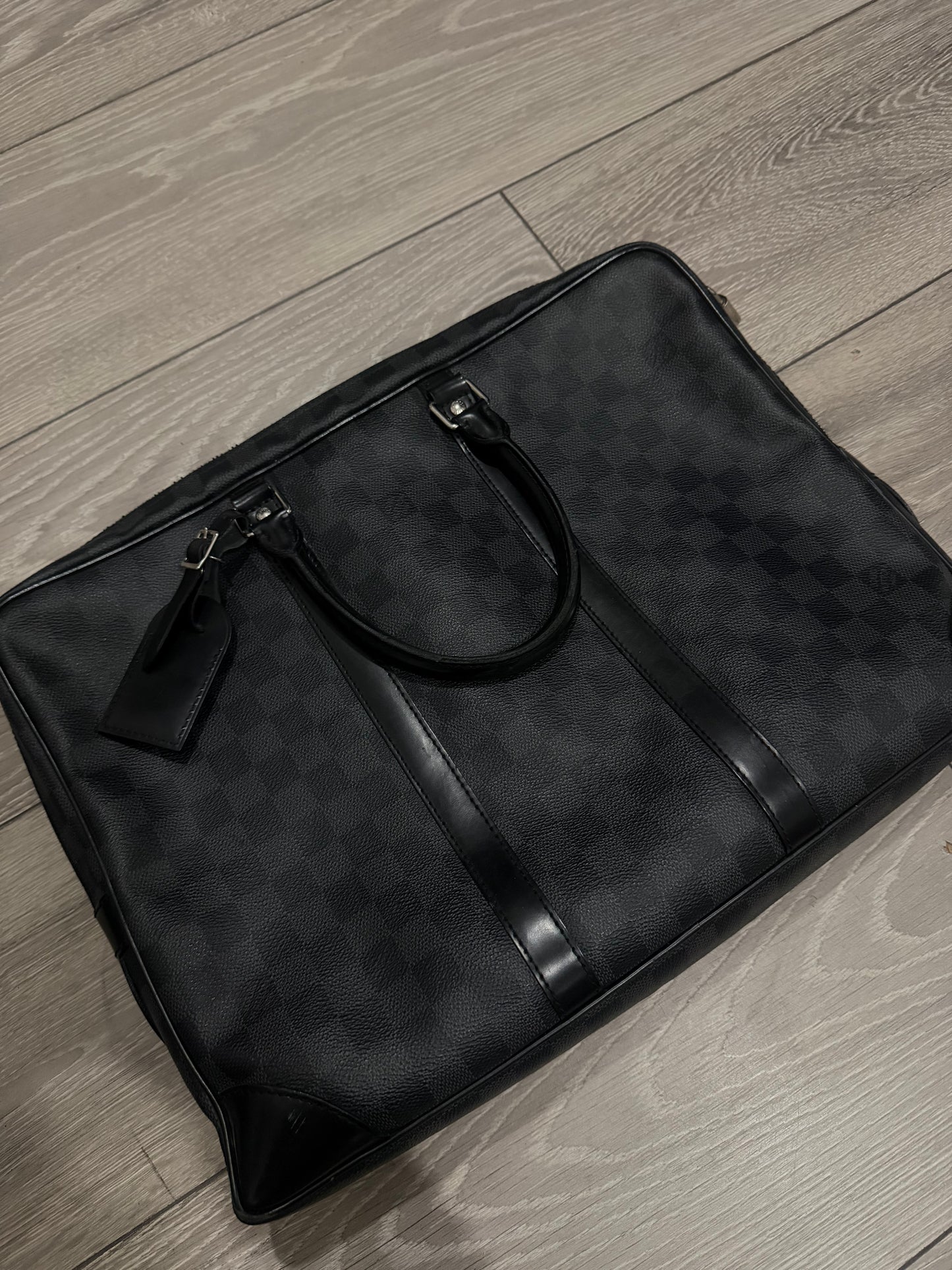 Damier Graphite Louis Vuitton Laptop Bag