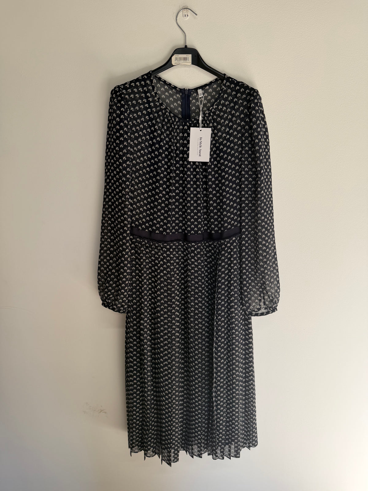 Preloved Lk Bennett Dress Size 10 Navy Floral