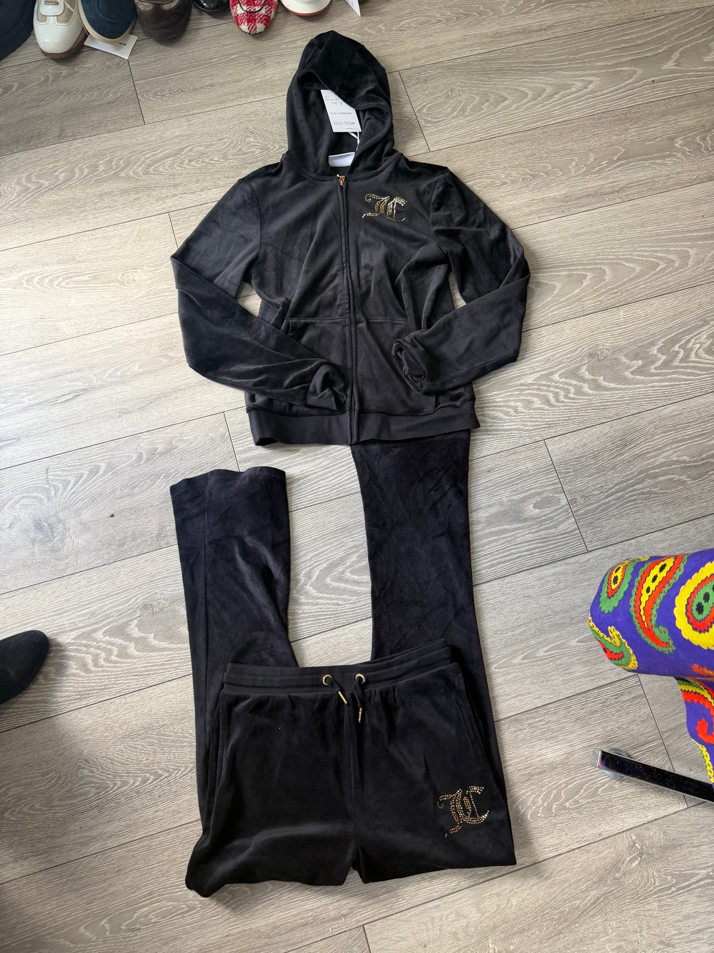 Preloved Juicy tracksuit Kids 12/13 Black and gold jems