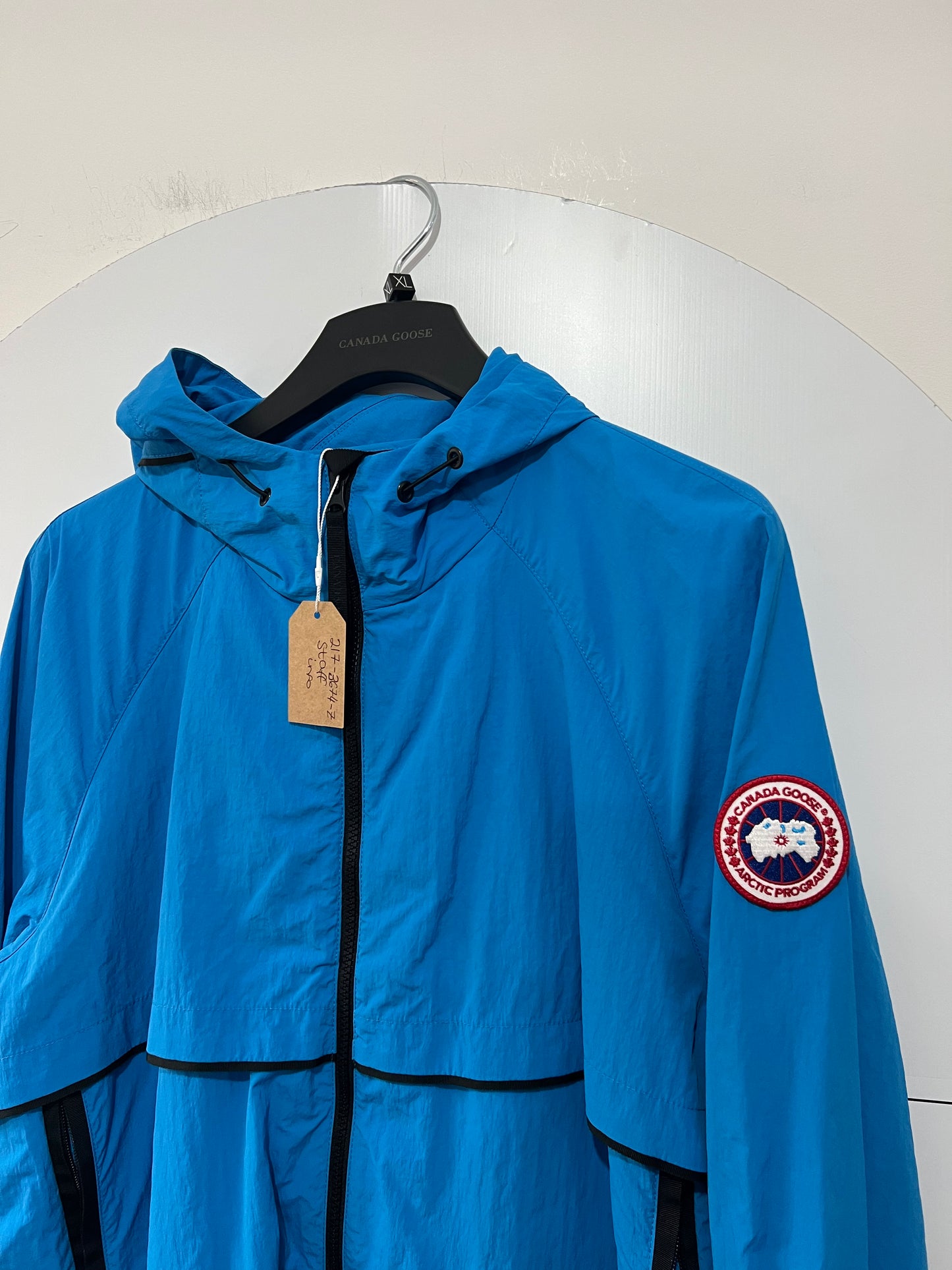 Blue Canada Goose Men’s Coat, Size XL