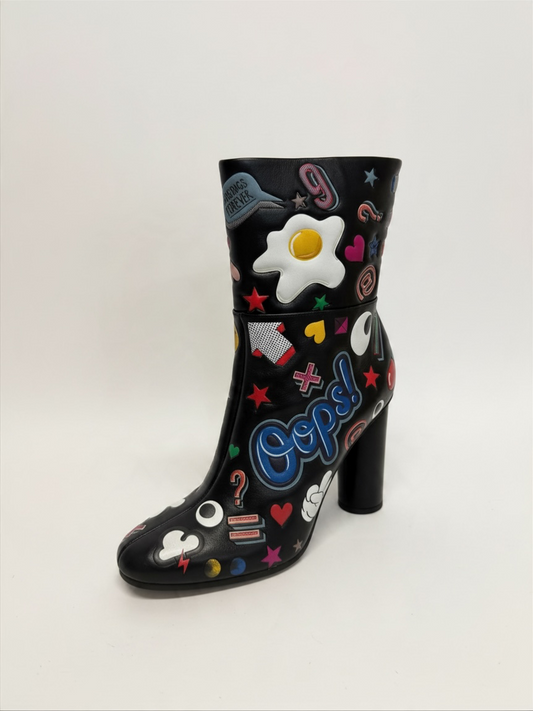 Preloved but BRAND NEW Anya Hindmarch Boots Size 41 - UK 7.5/8 Colourful Pattern