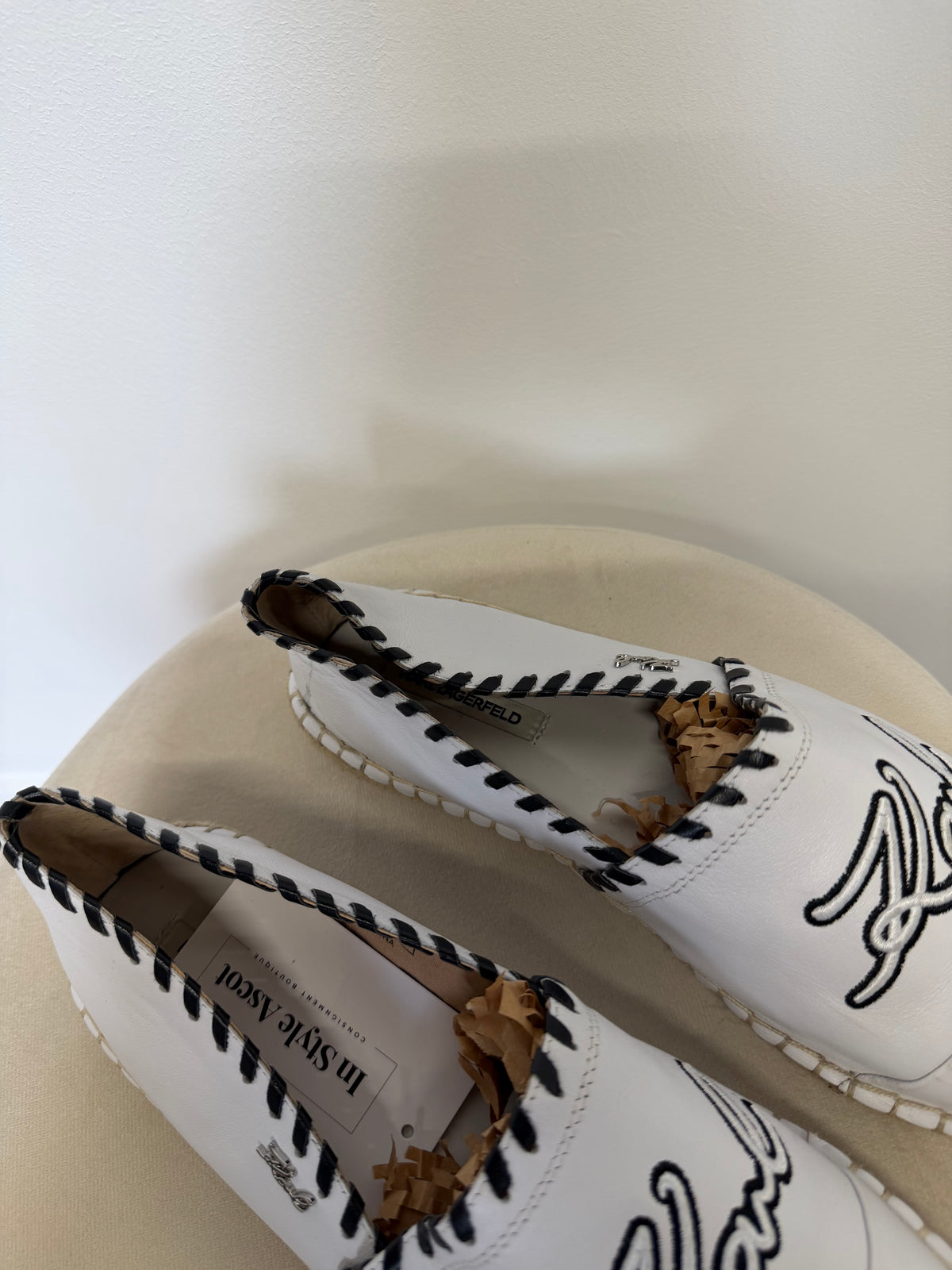 Preloved Karl Lagerfield Shoes, Size 6 White