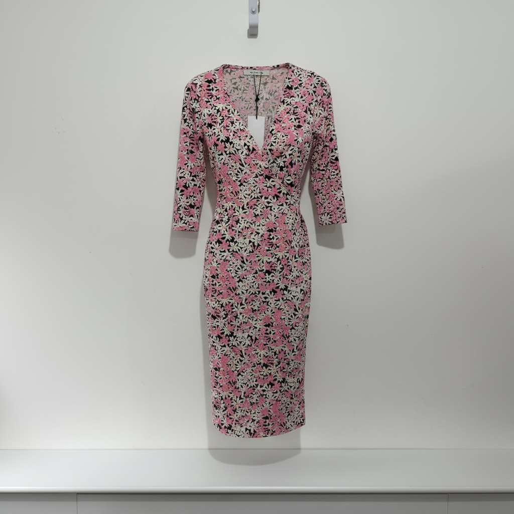 Pre-owned, NEW, Pink DVF Dress, Size 8
