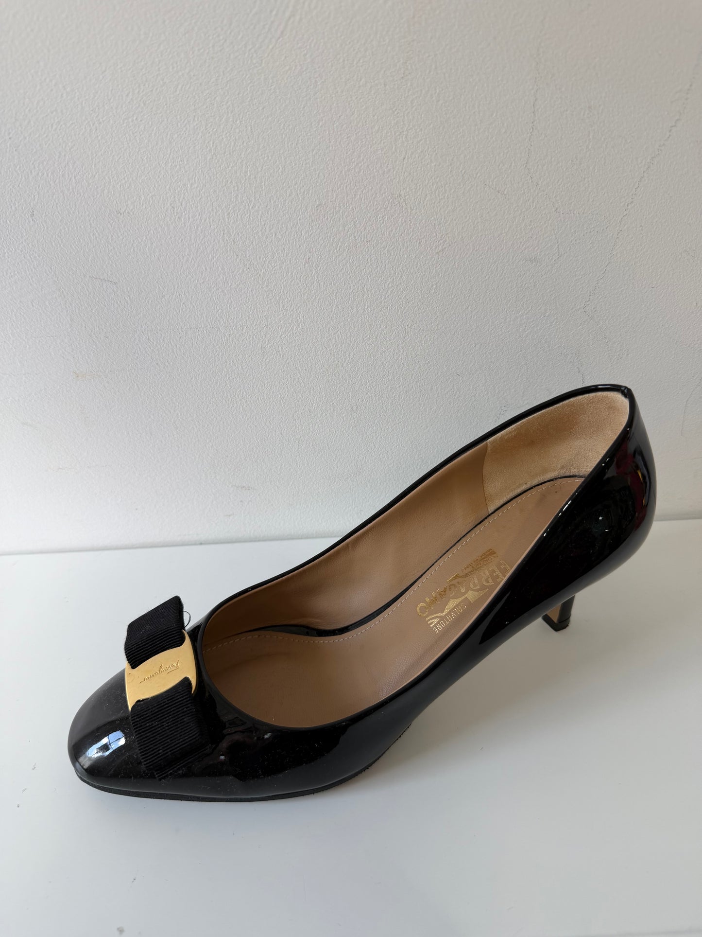 Preloved, Black Patent Salvatore Ferragamo Heels, Size 5.5 (5.5-6)