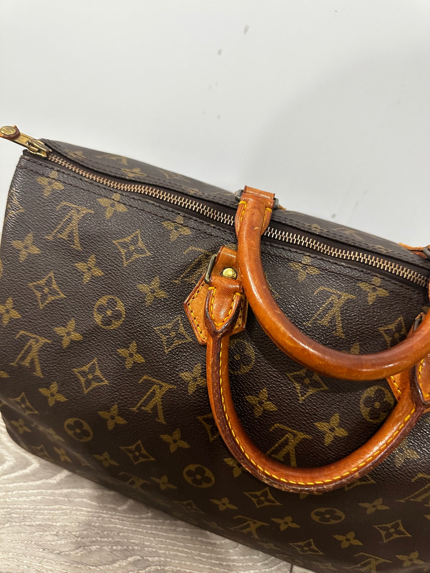 Louis Vuitton Monogram Bag, 40