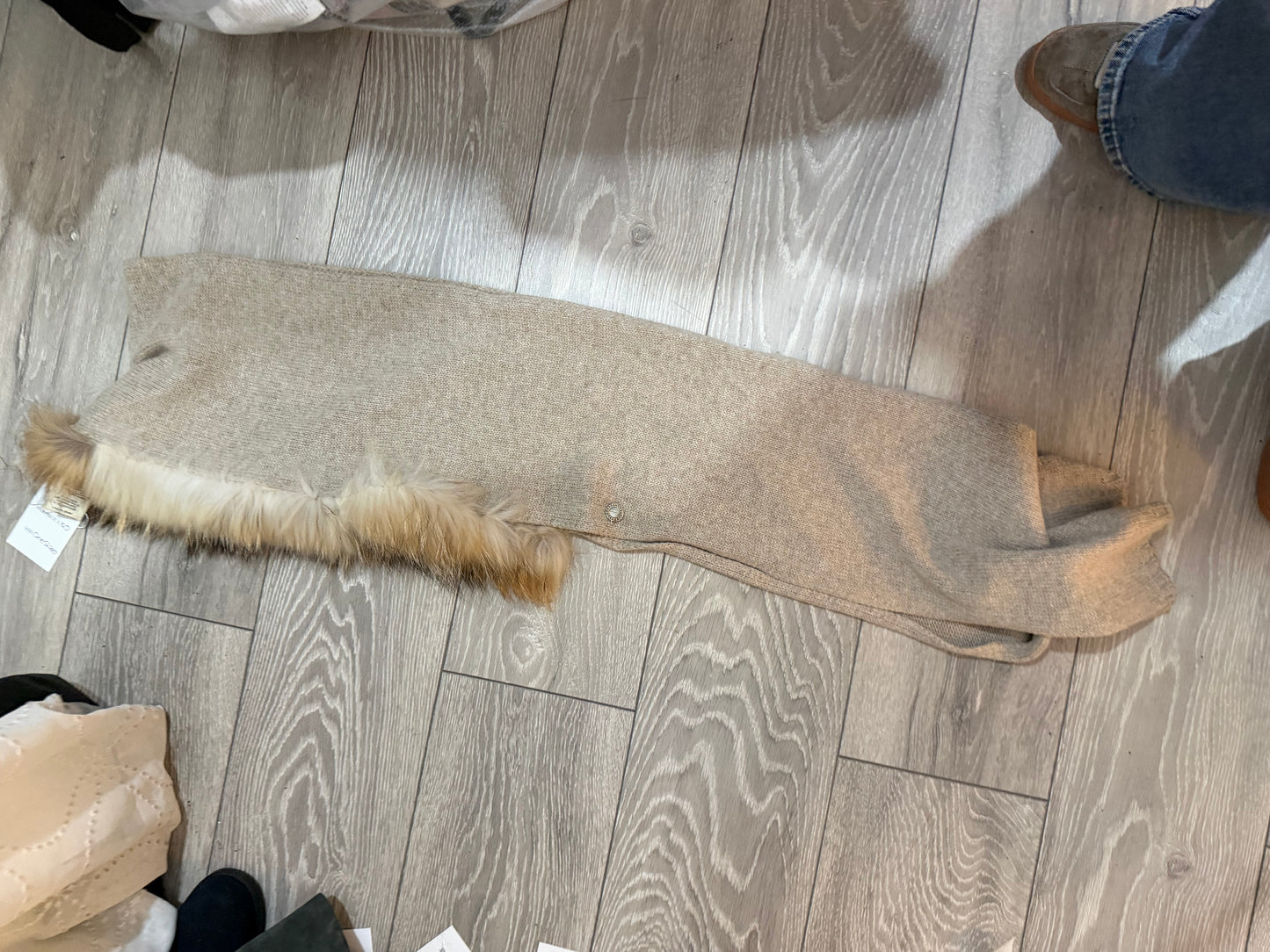 Cream Anna Rita Cashmere Scarf/Shawl, One Size