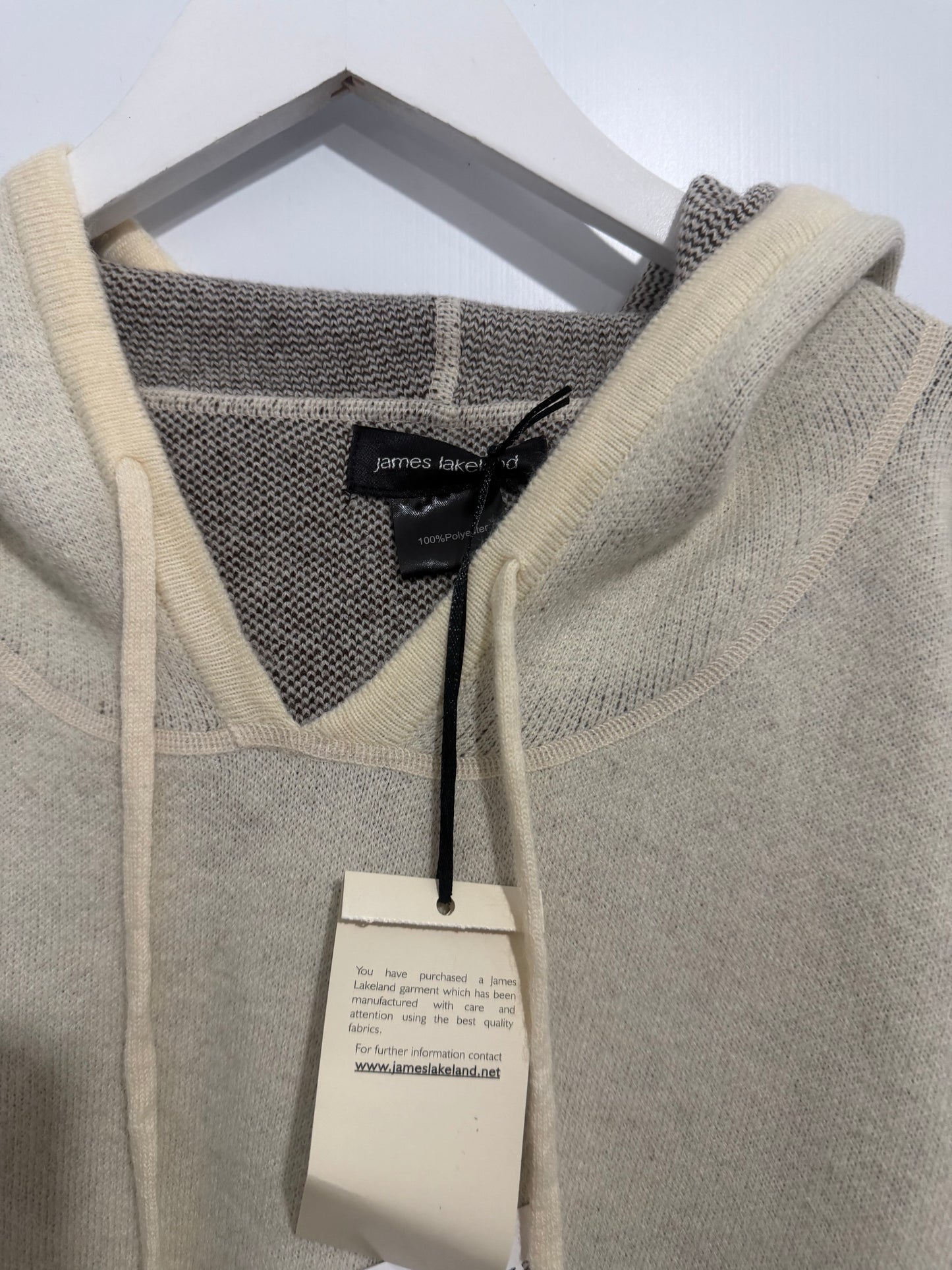 Cream James Lakeland Poncho, One Size