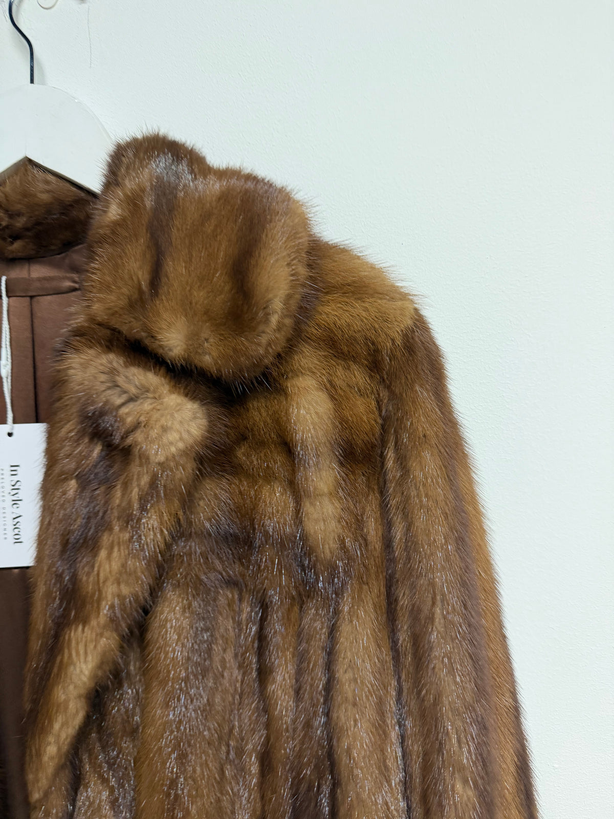 Preloved Harrods Vintage Mink Fur Coat Size M (Oversized) Brown