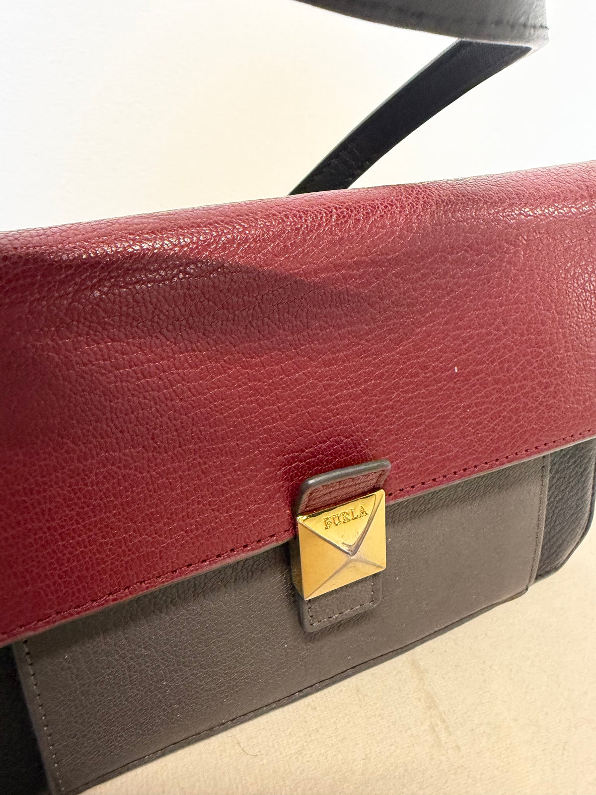 Preloved Furla Handbag Black and Red