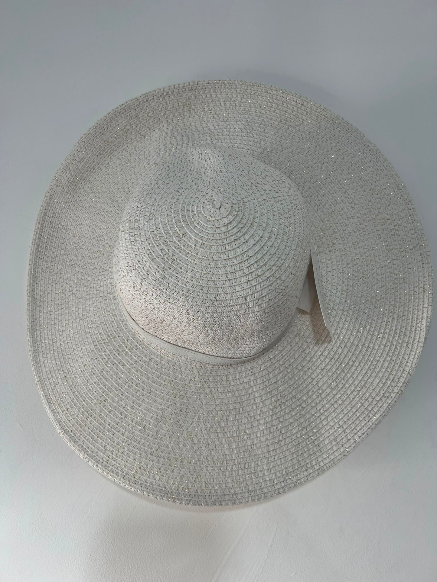 Preloved White Melissa Obabash Hat