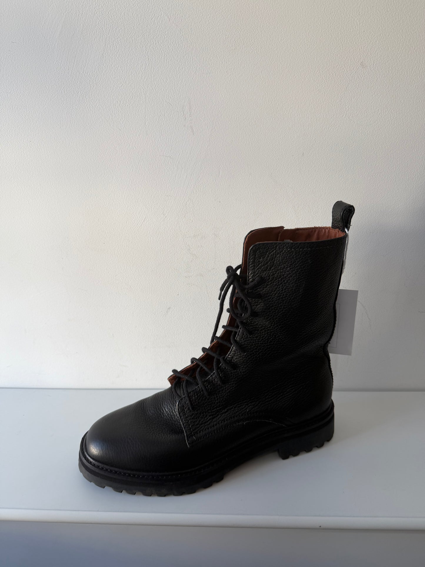 Preloved Reformation Boots Size UK 8 Black