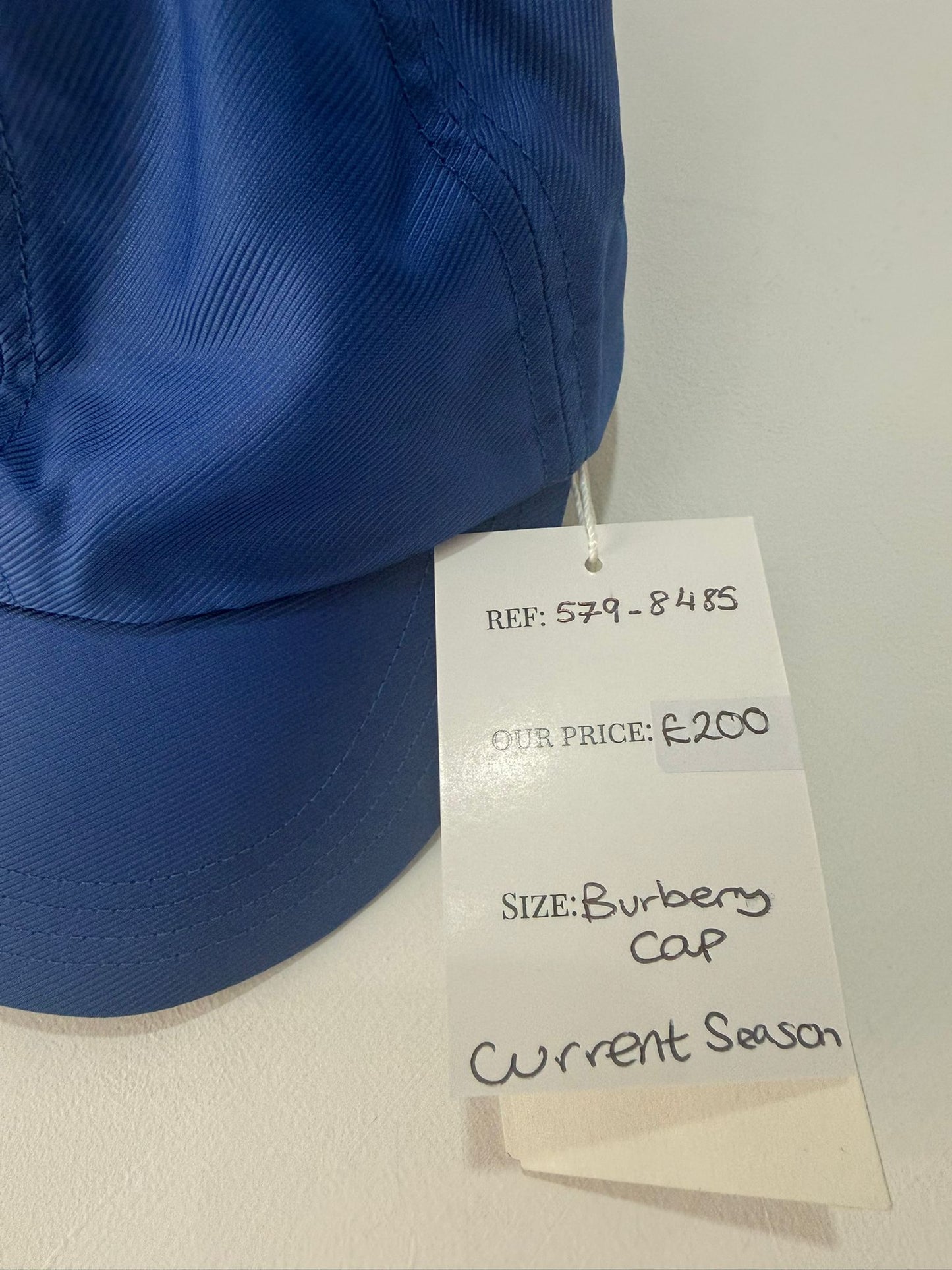 Preloved NEW Blue Burberry Cap