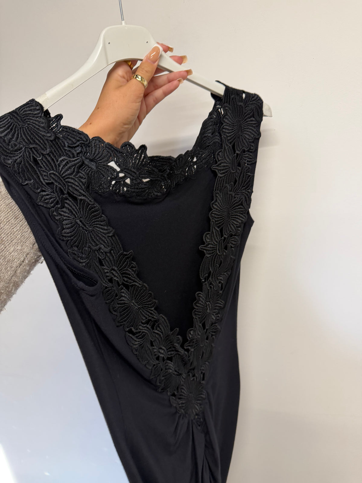 Preloved Ritmo di Perla Dress Size Medium Black