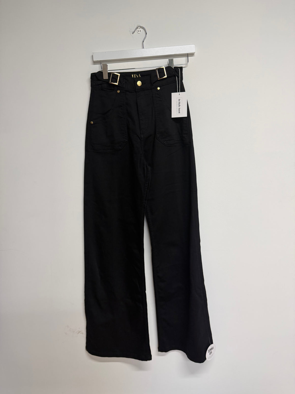 Preloved BNWT Donna IDA Wide Leg Jeans Waist 26 Size 8 Black