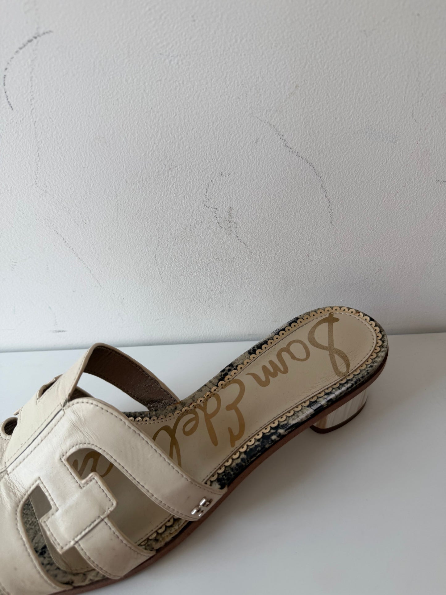 Preloved, Cream Snake  Sam Edelman Kitten Heels, UK 9