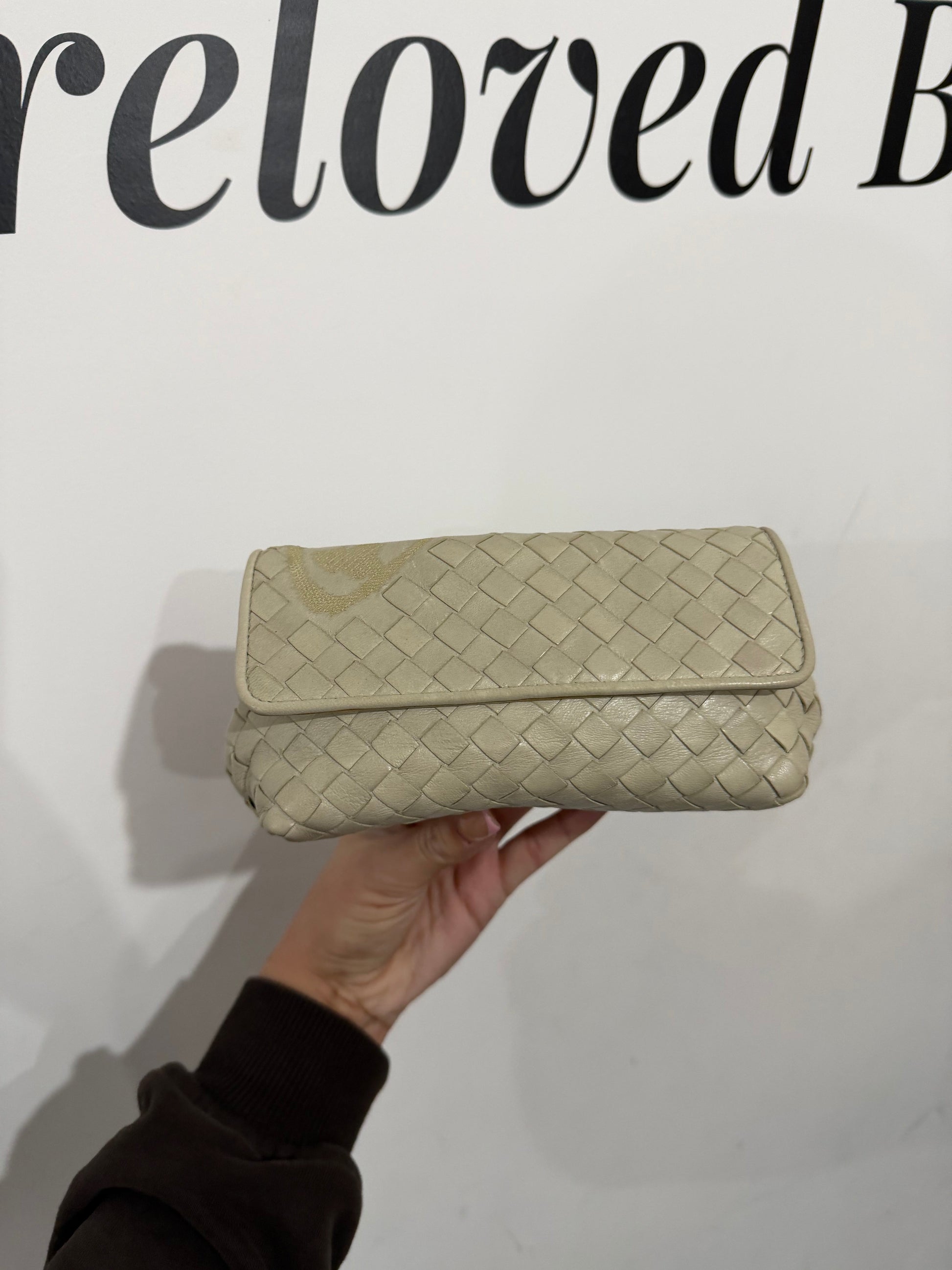 Preloved Cream Bottega Veneta Clutch, Small