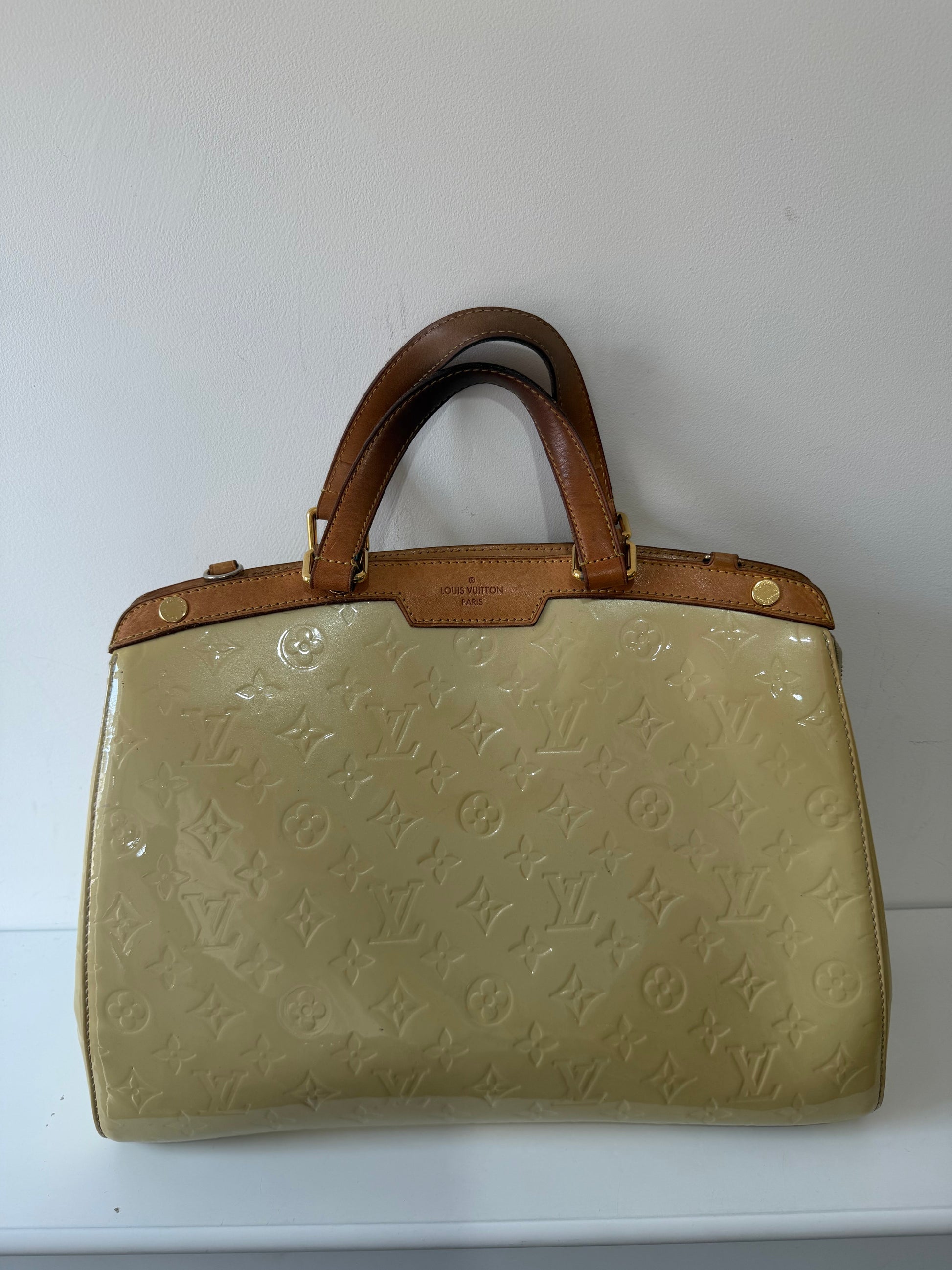 Preloved Vernis Louis Vuitton Bag