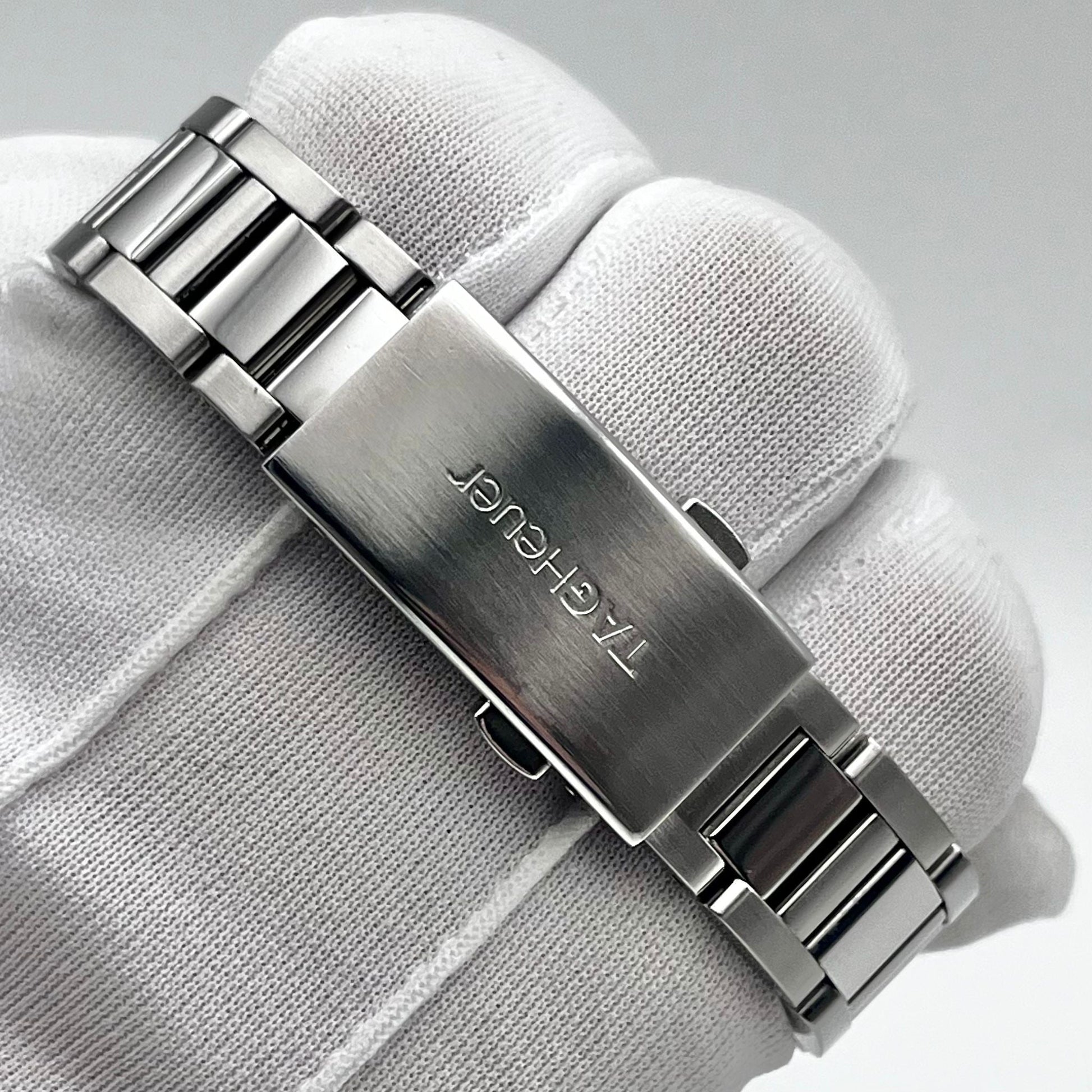 Silver dial 32mm Tag Heuer Watch