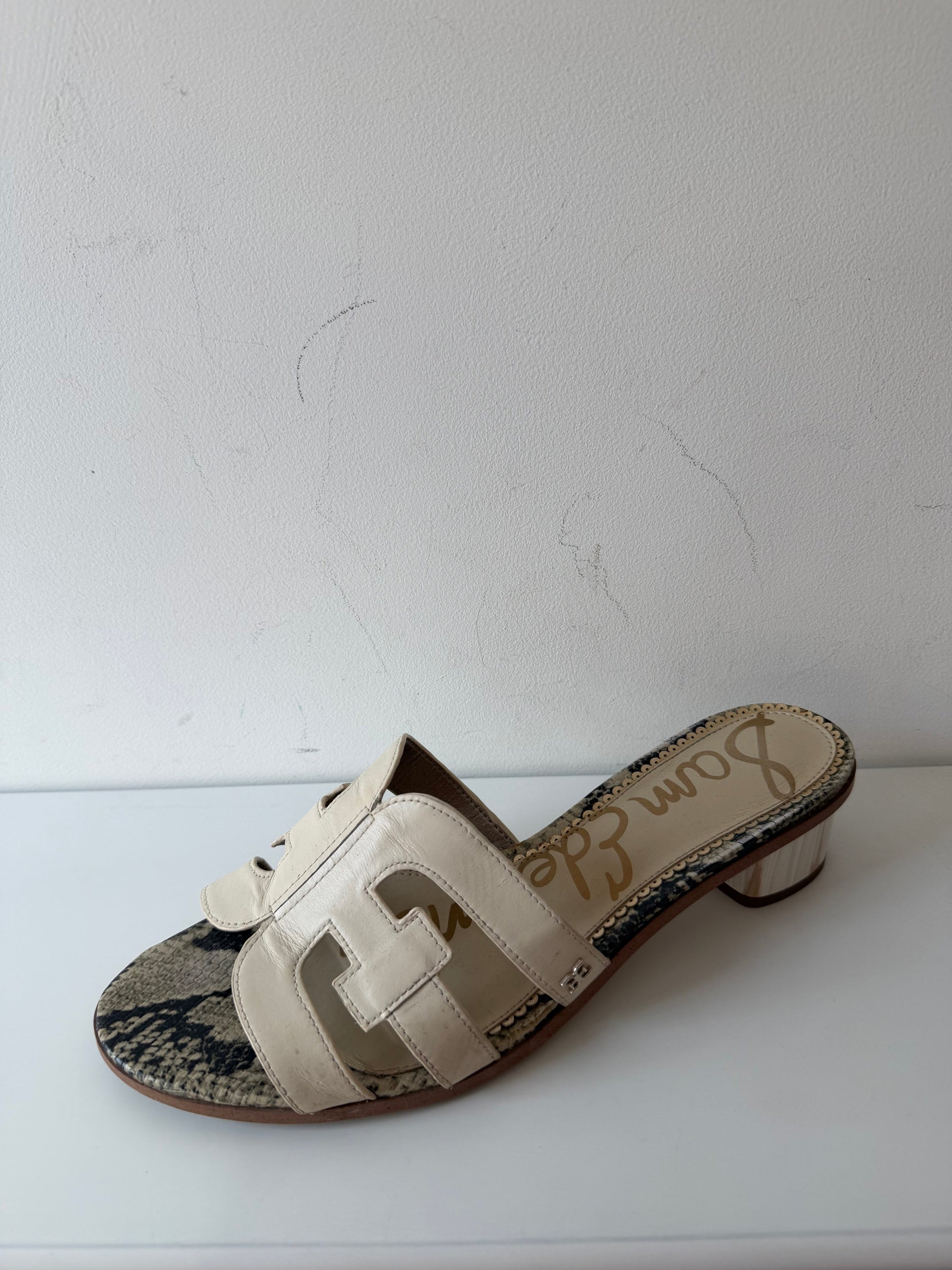 Preloved, Cream Snake  Sam Edelman Kitten Heels, UK 9