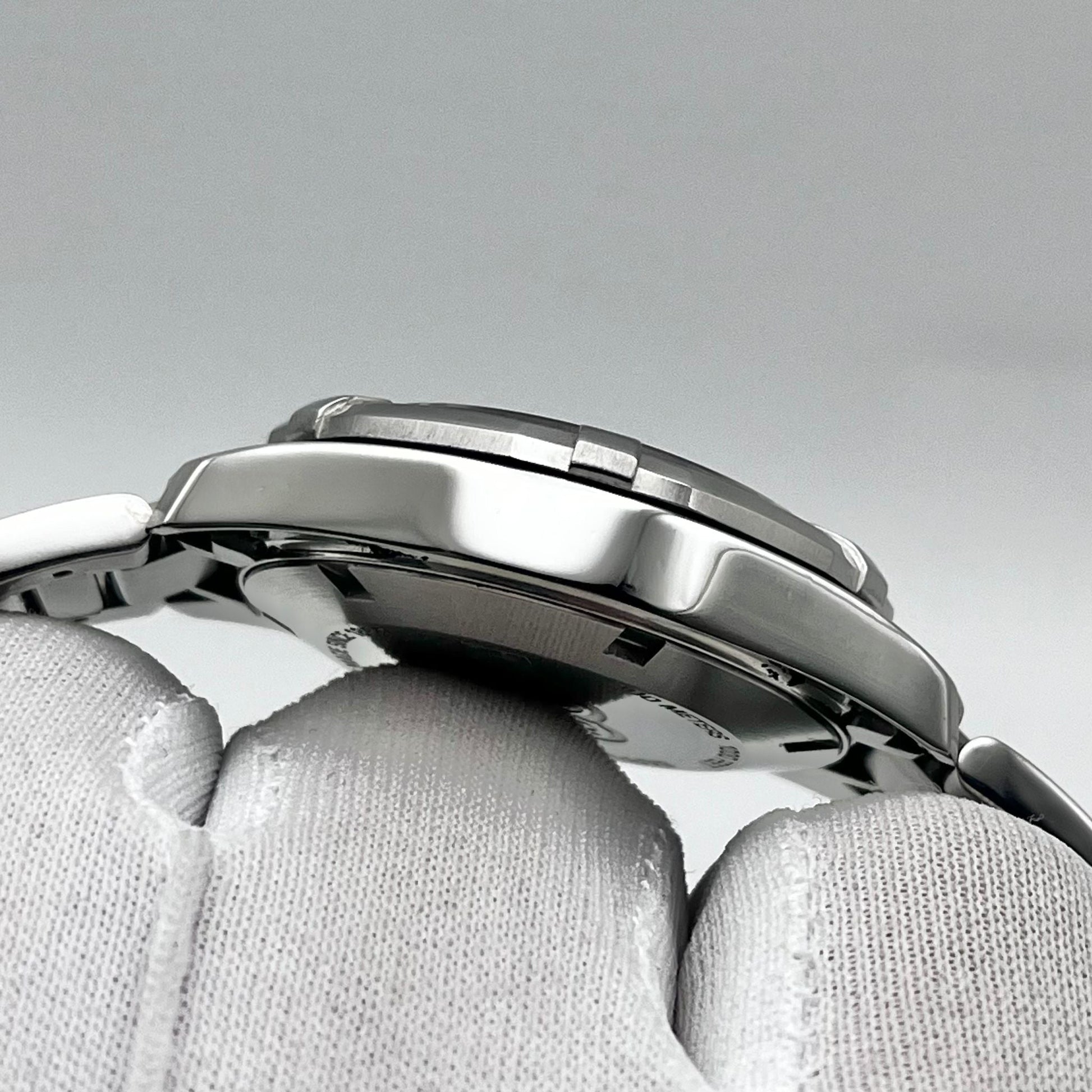 Silver dial 32mm Tag Heuer Watch